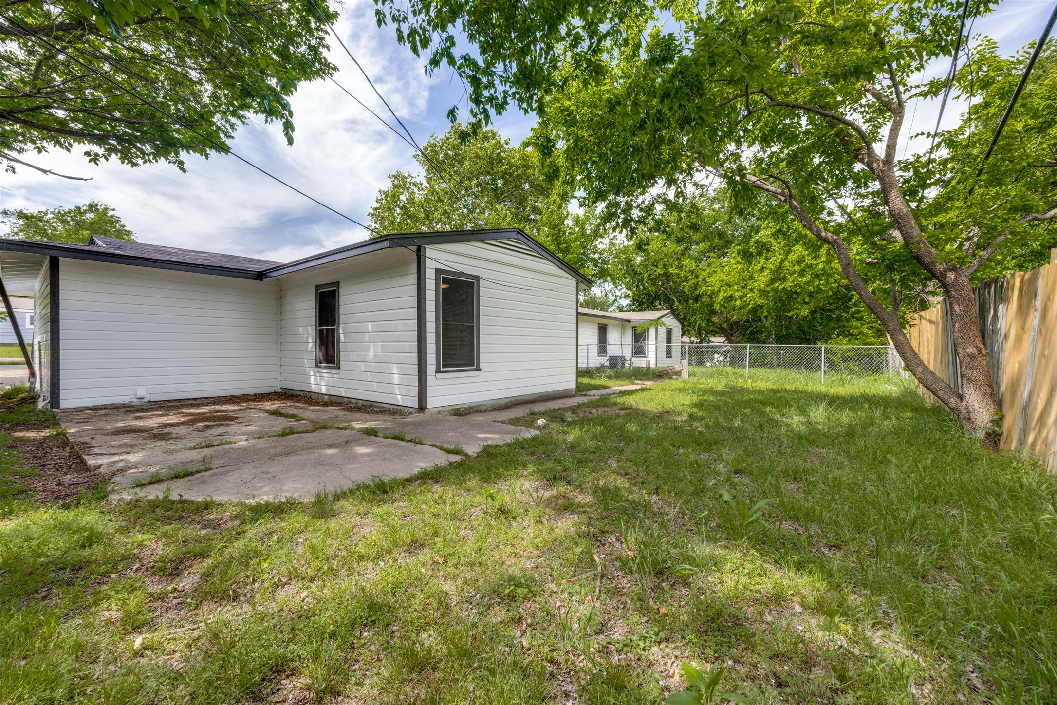 145 Doolittle Drive Denison TX 75020