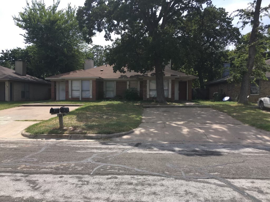514 Mcqueary Street Arlington TX 76012
