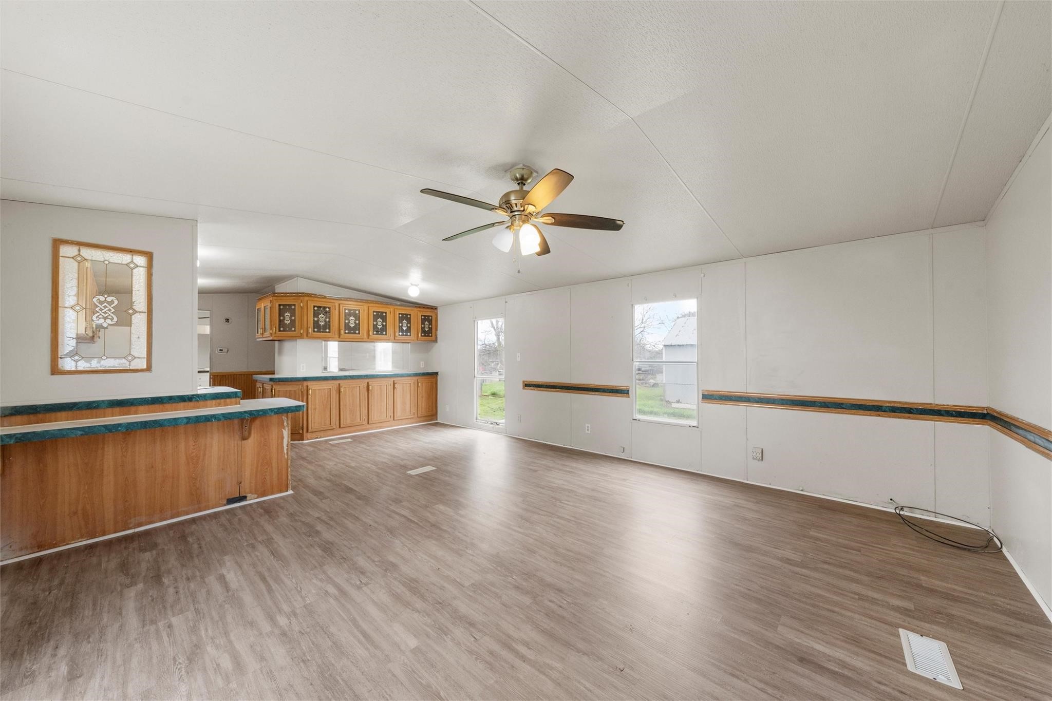 9100/9088 5th Street Crawford TX 76638
