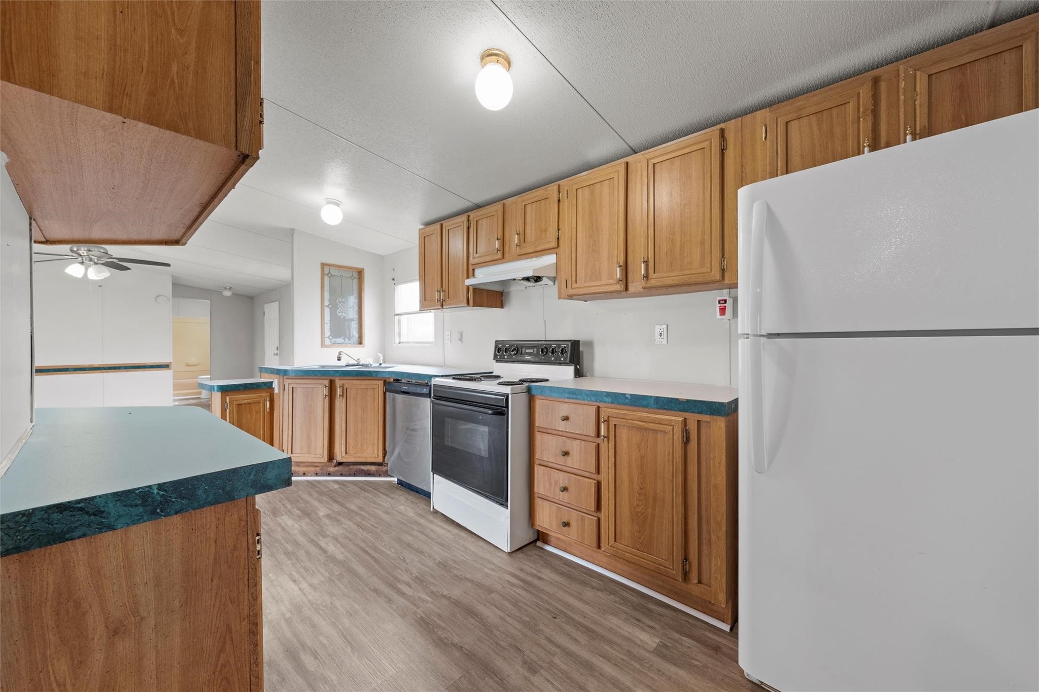 9100/9088 5th Street Crawford TX 76638