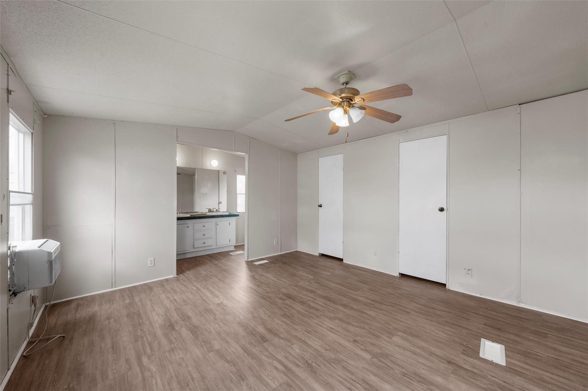 9100/9088 5th Street Crawford TX 76638