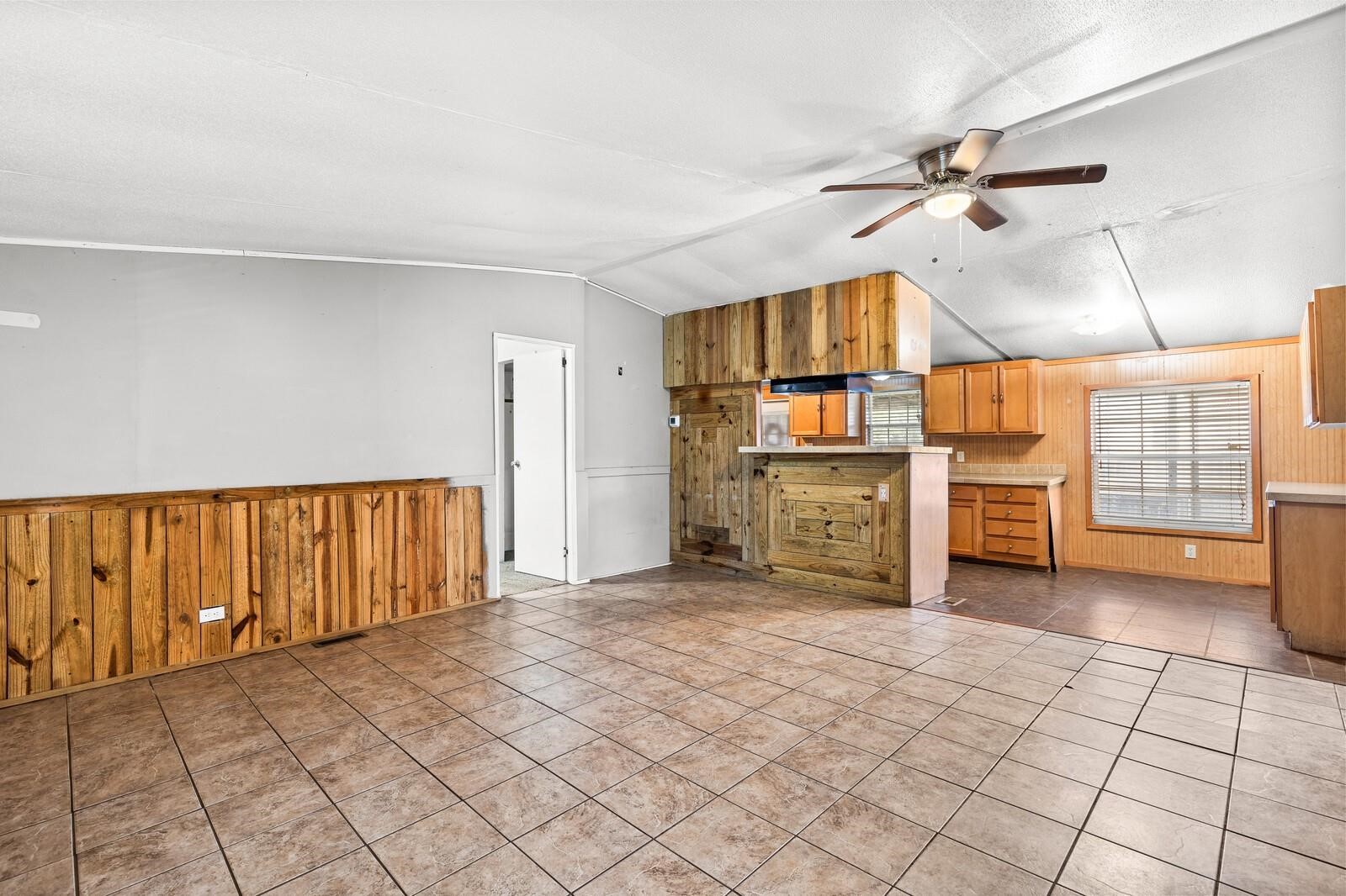 9100/9088 5th Street Crawford TX 76638