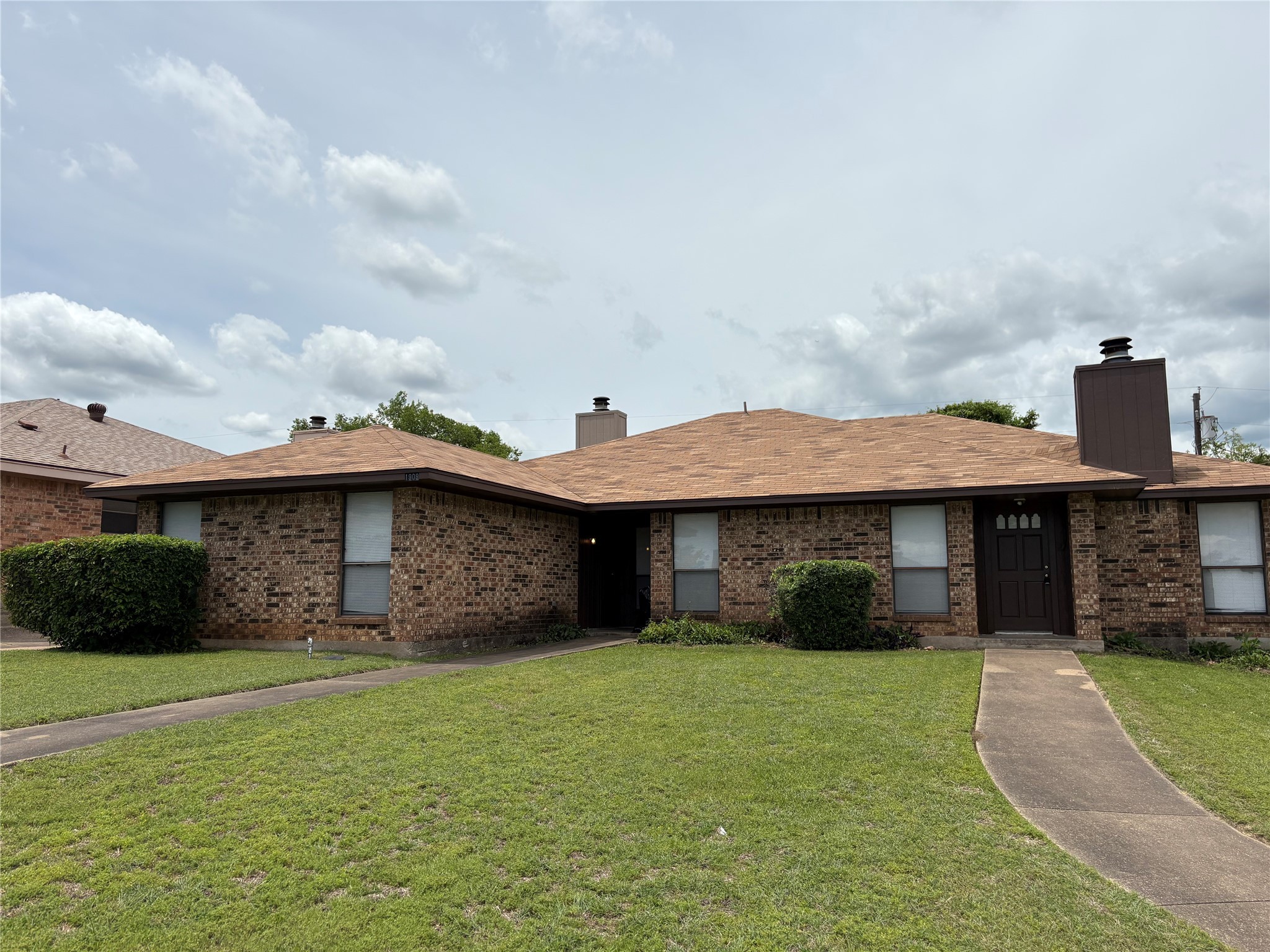 1909 Spindletop Drive Duncanville TX 75137