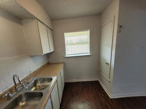 6706 Ralston Street Houston TX 77016