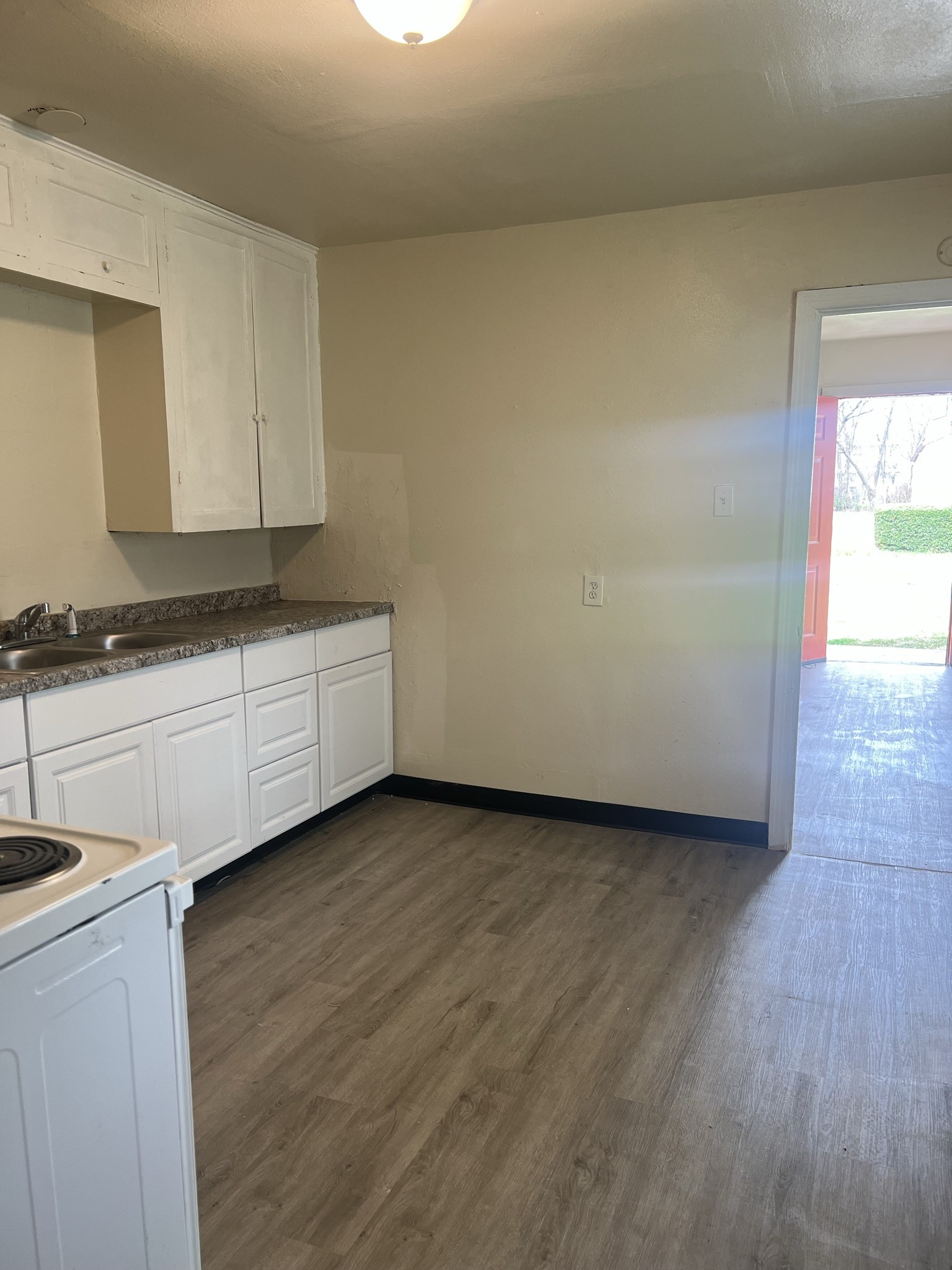 3812 Hancock Street Dallas TX 75210