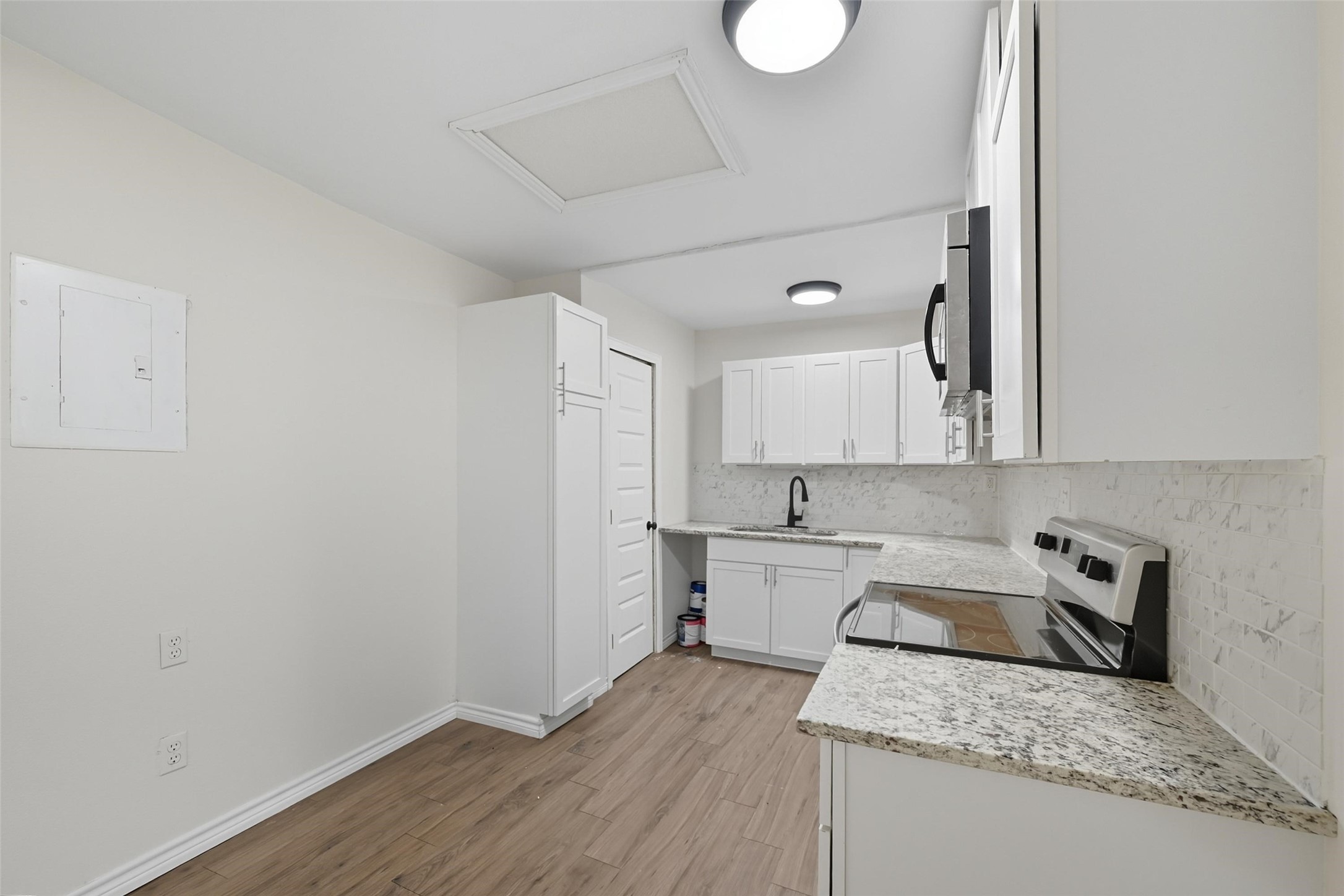 620 S Charles Street Sherman TX 75090