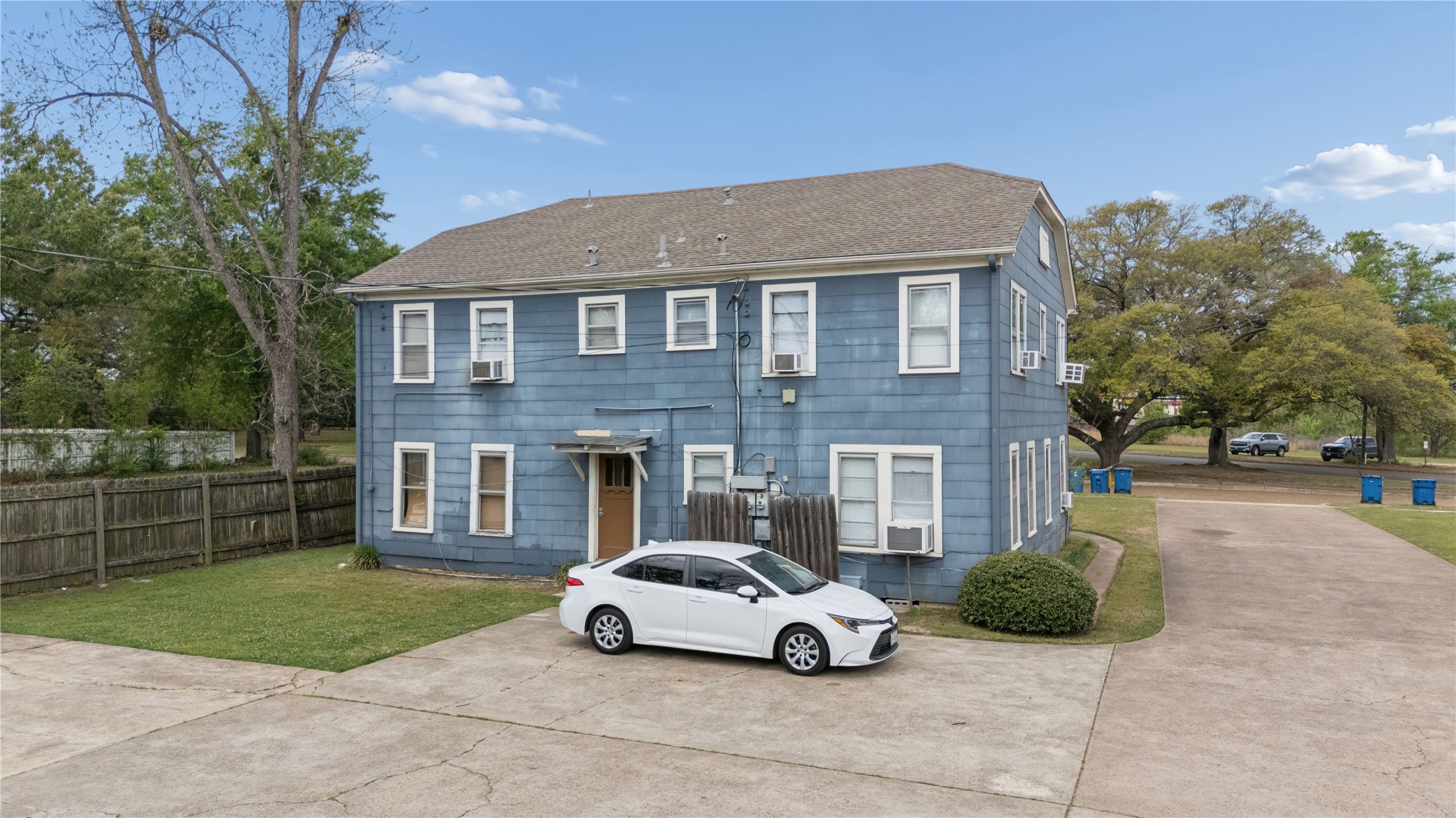 1010 Maple Street Kilgore TX 75622