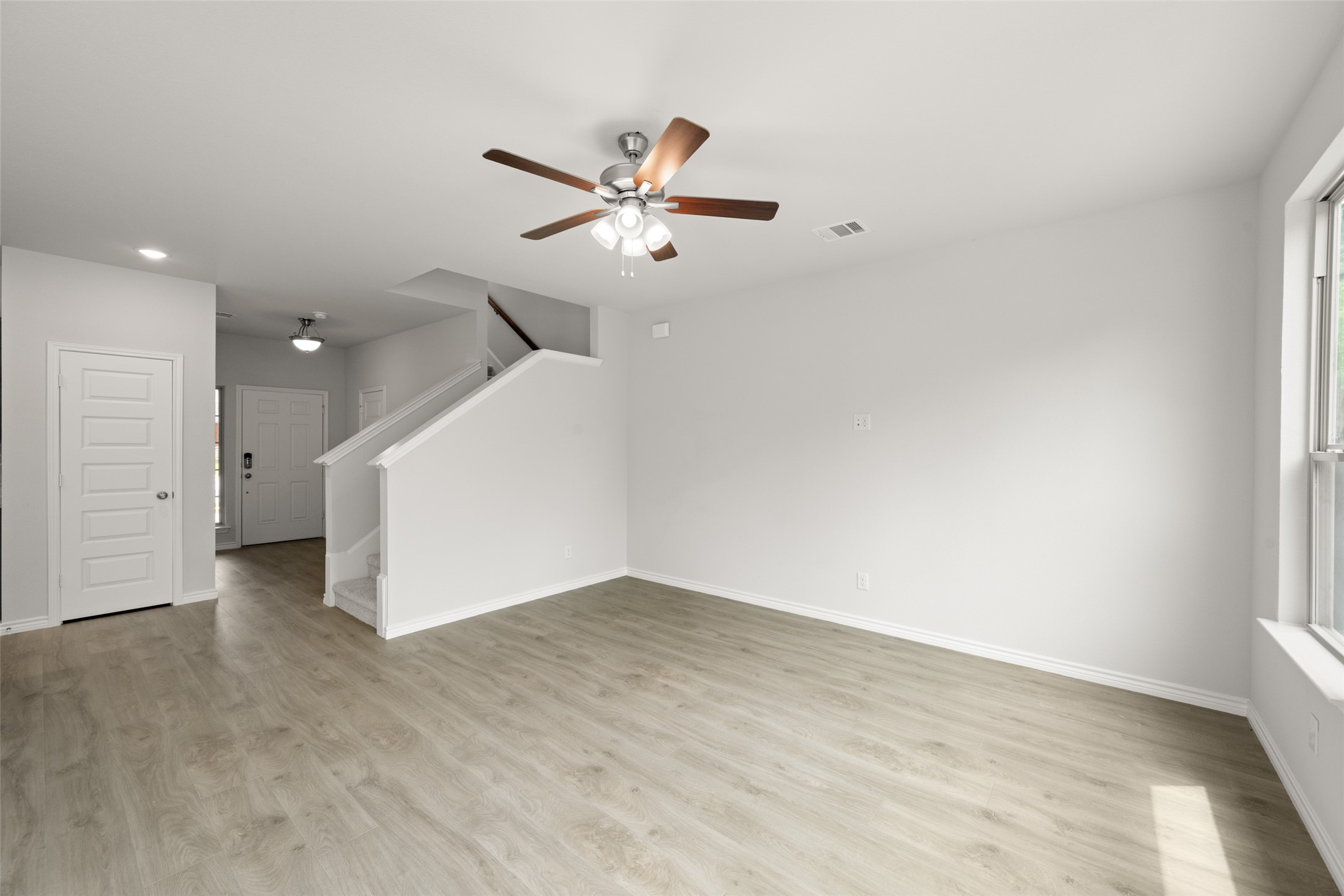 400-402 Trailhead Lane Denton TX 76205