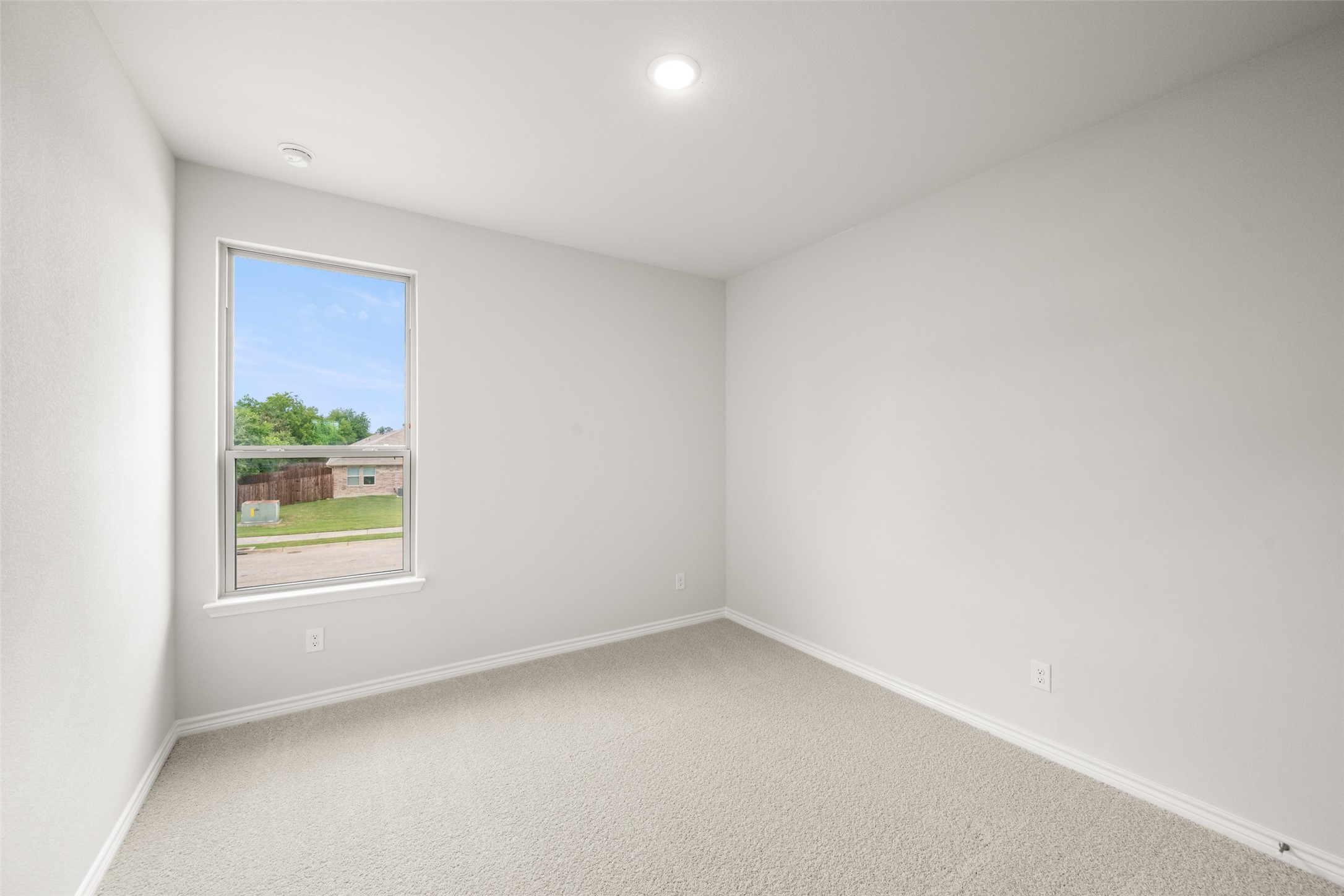 400-402 Trailhead Lane Denton TX 76205