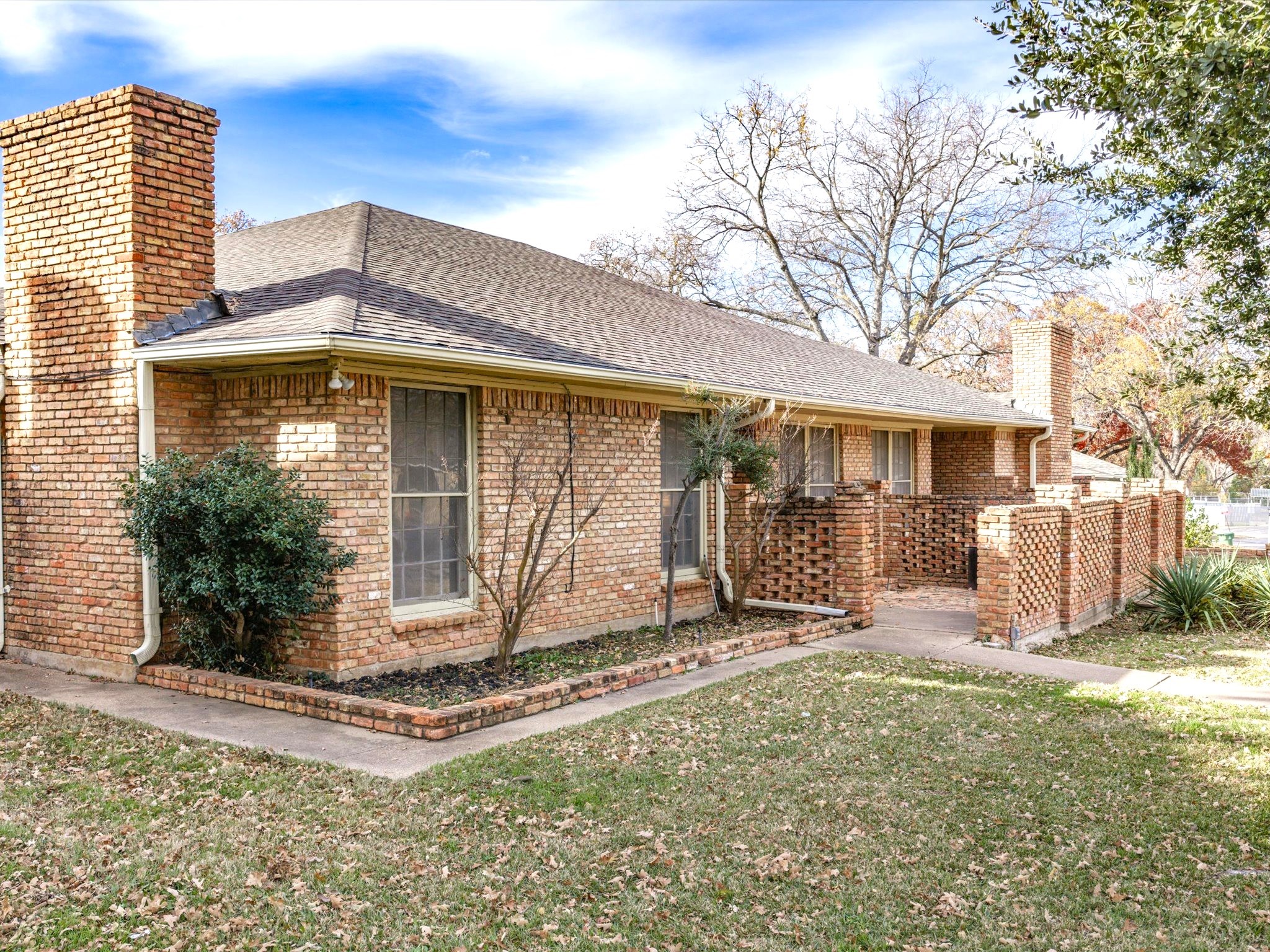 3514 Shady Valley Drive Pantego TX 76013
