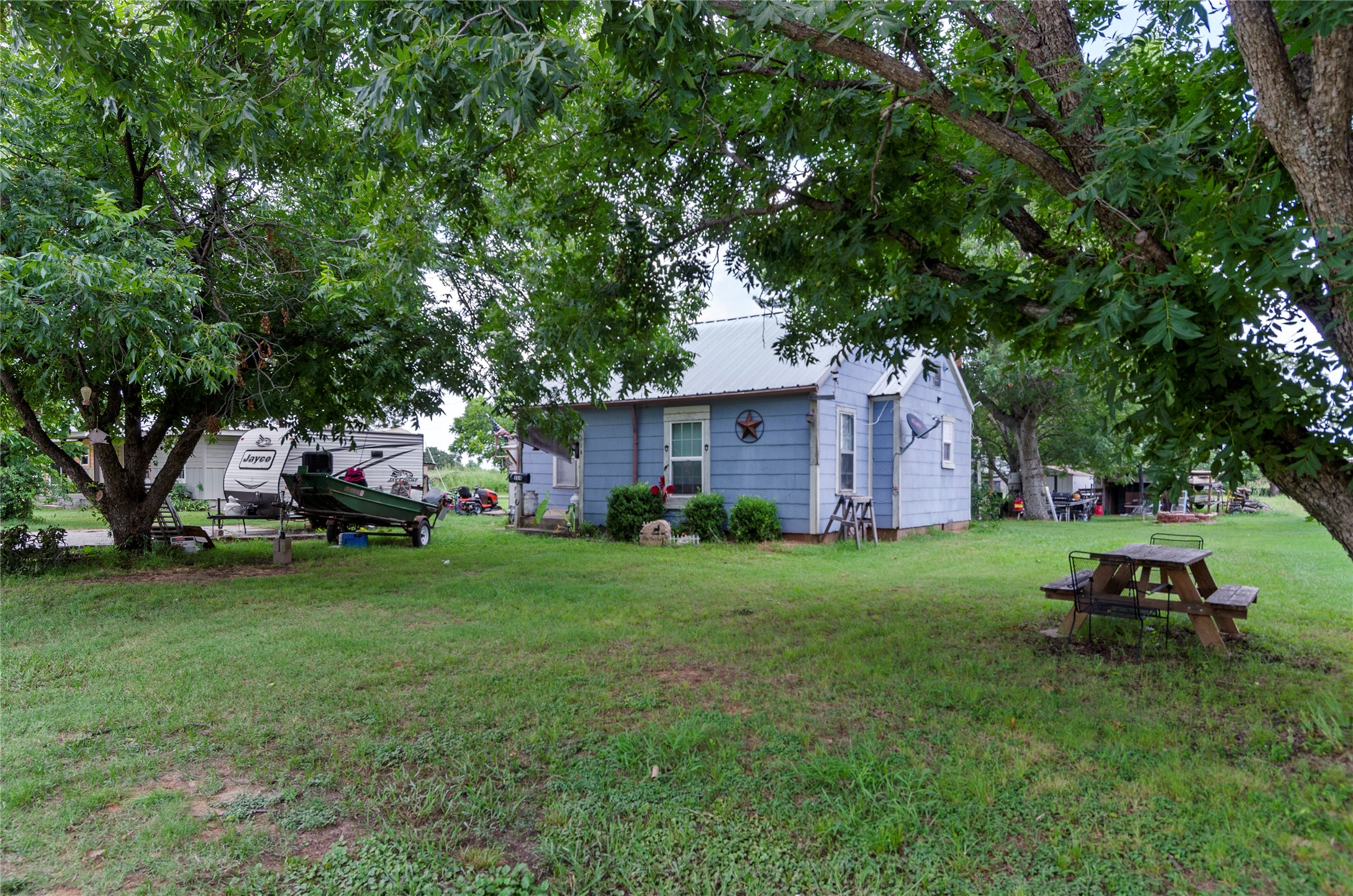 114 Ash Street Paradise TX 76073