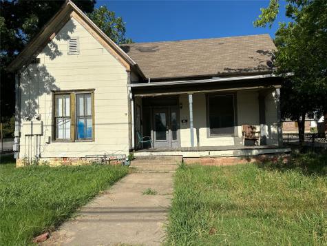 116 N Taylor Street Gainesville TX 76240