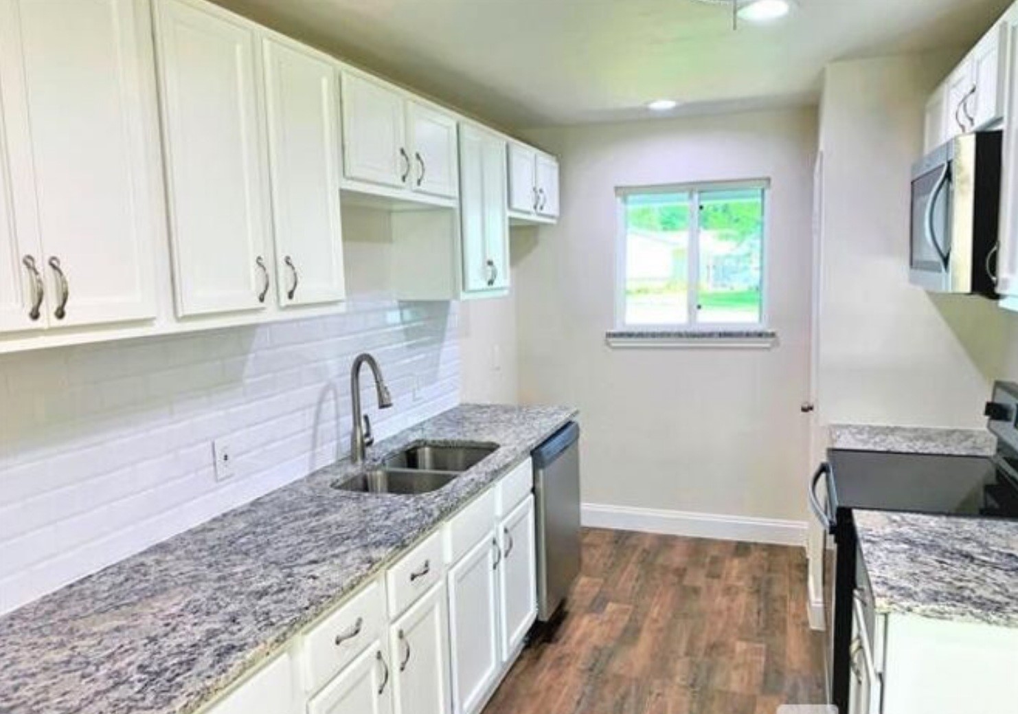 2536 Rutherford Irving TX 75062