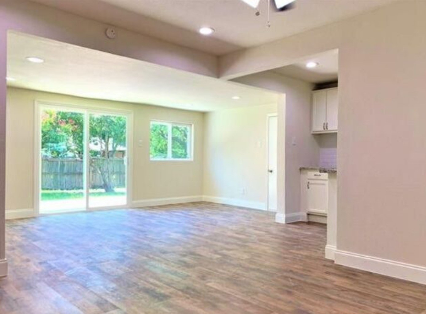 2536 Rutherford Irving TX 75062
