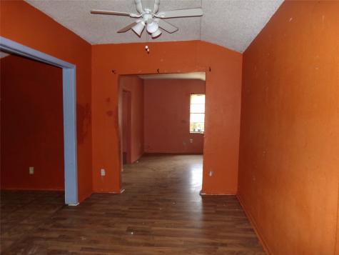 601 Cristler Avenue Dallas TX 75223
