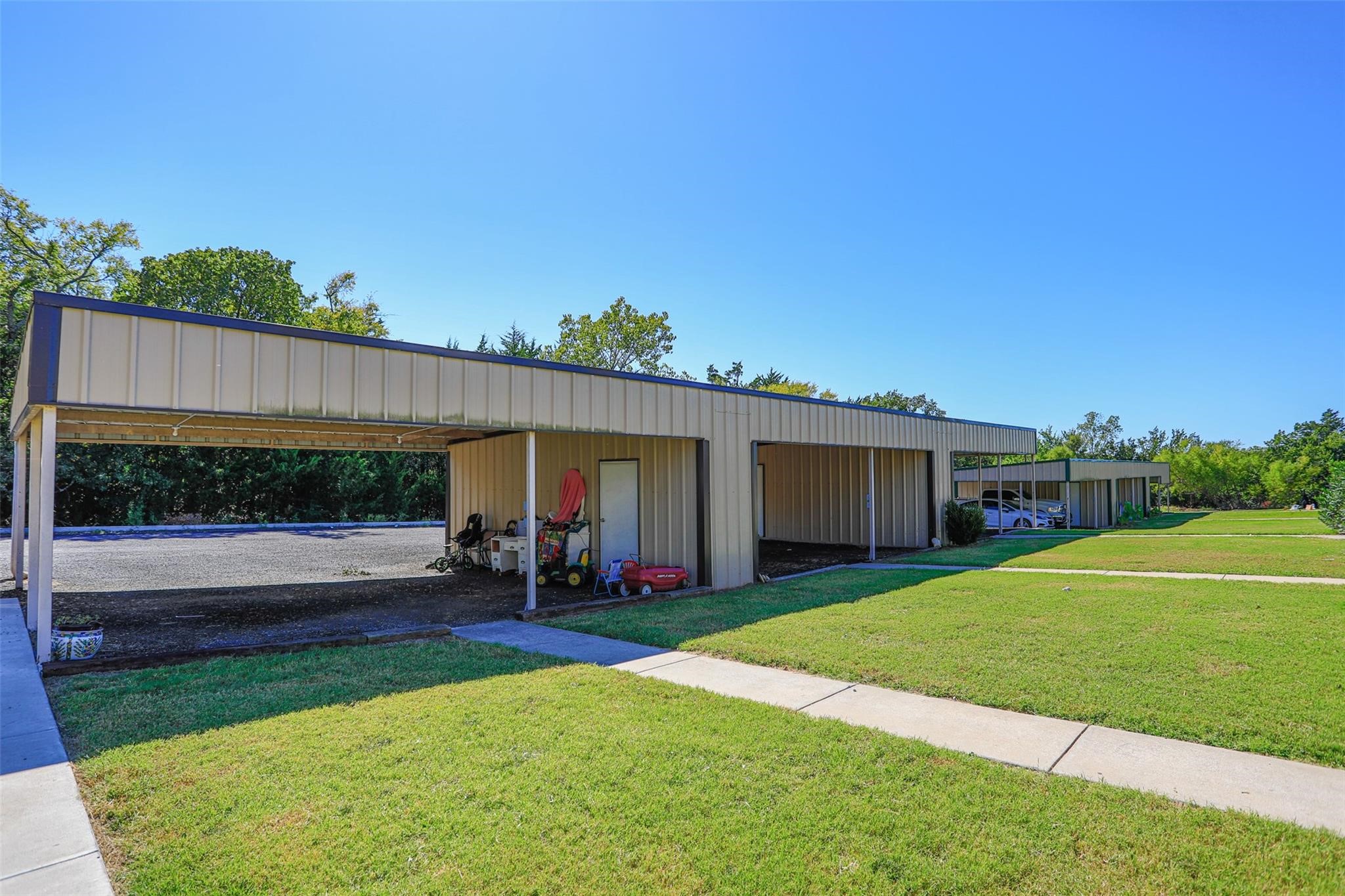716 Rocky Ridge Flatts Road Oak Ridge TX 76240