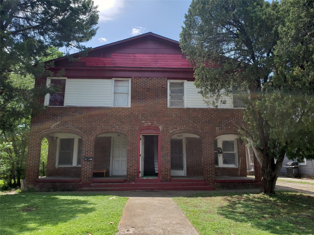 618 W 9th Street Dallas TX 75208