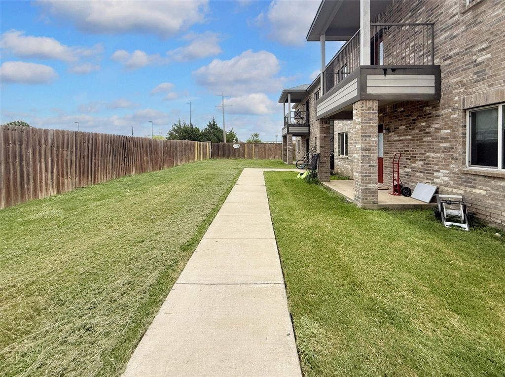 508 E Hazelwood Street Princeton TX 75407