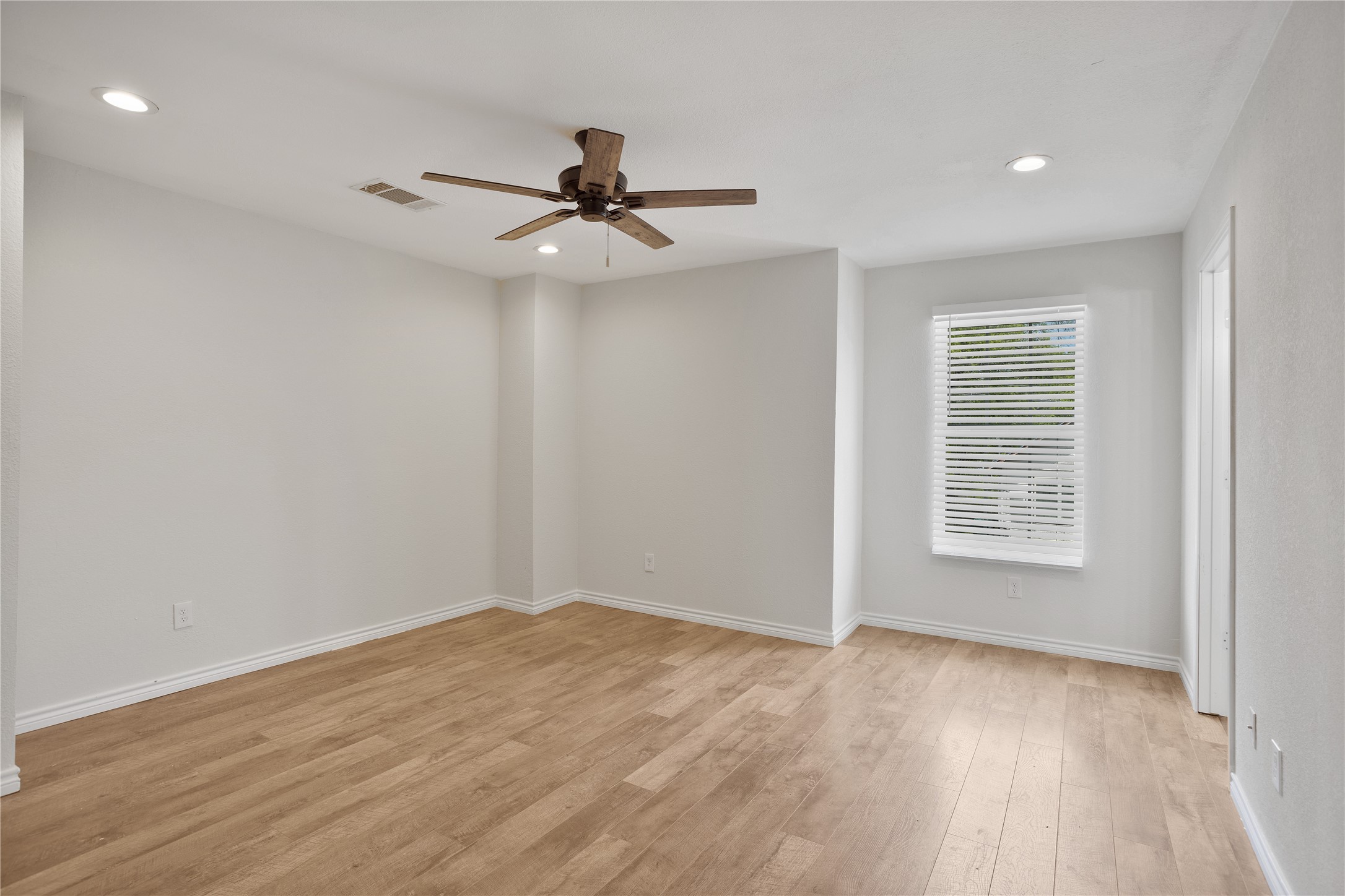 216 & 218 E Cherry Street Sherman TX 75090