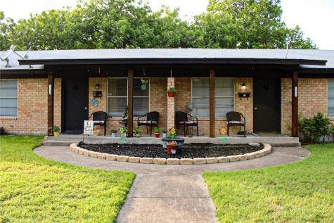 1215 W 19th Street Clifton TX 76634