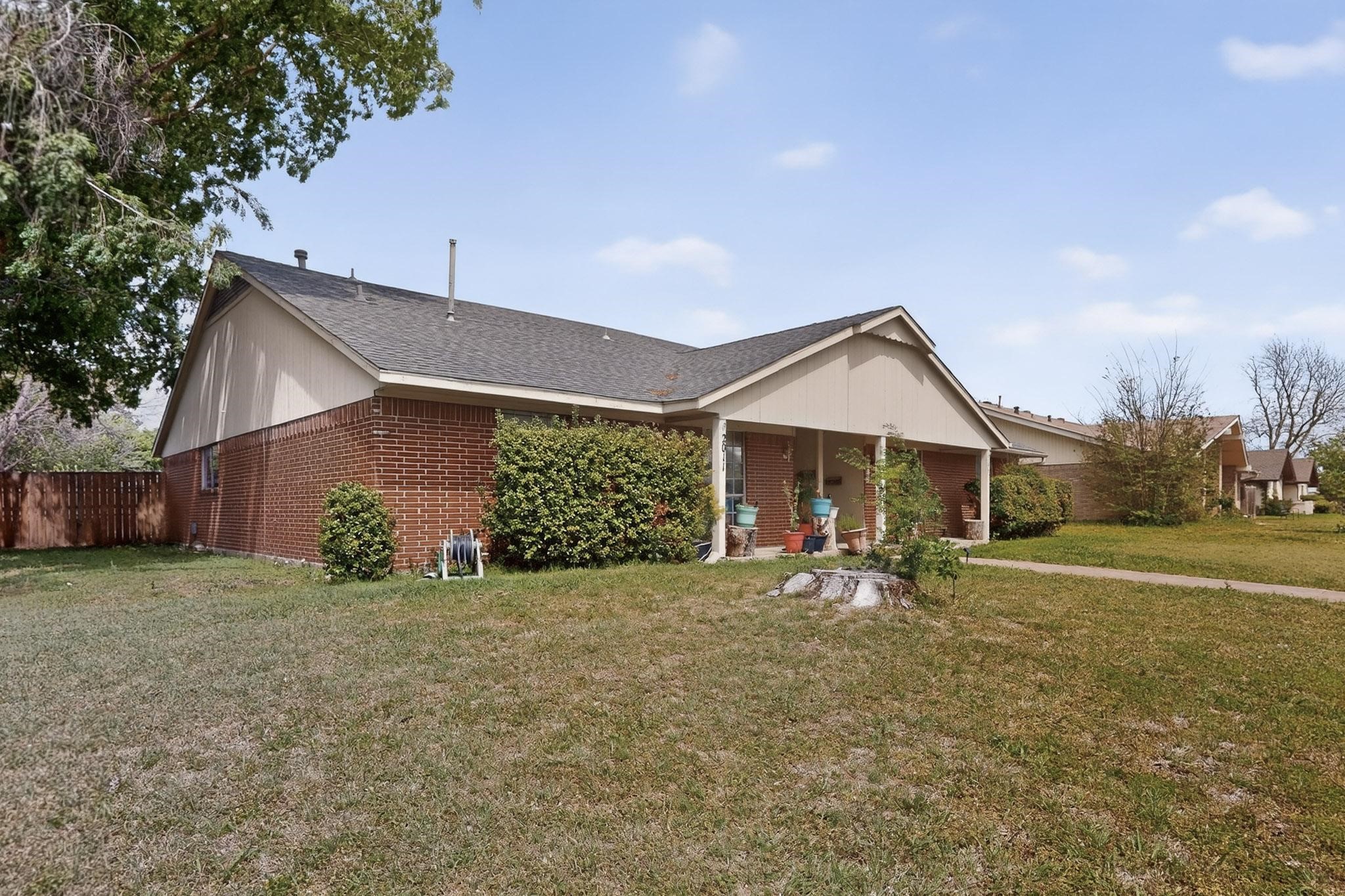 2009 Santa Anna Drive Garland TX 75042