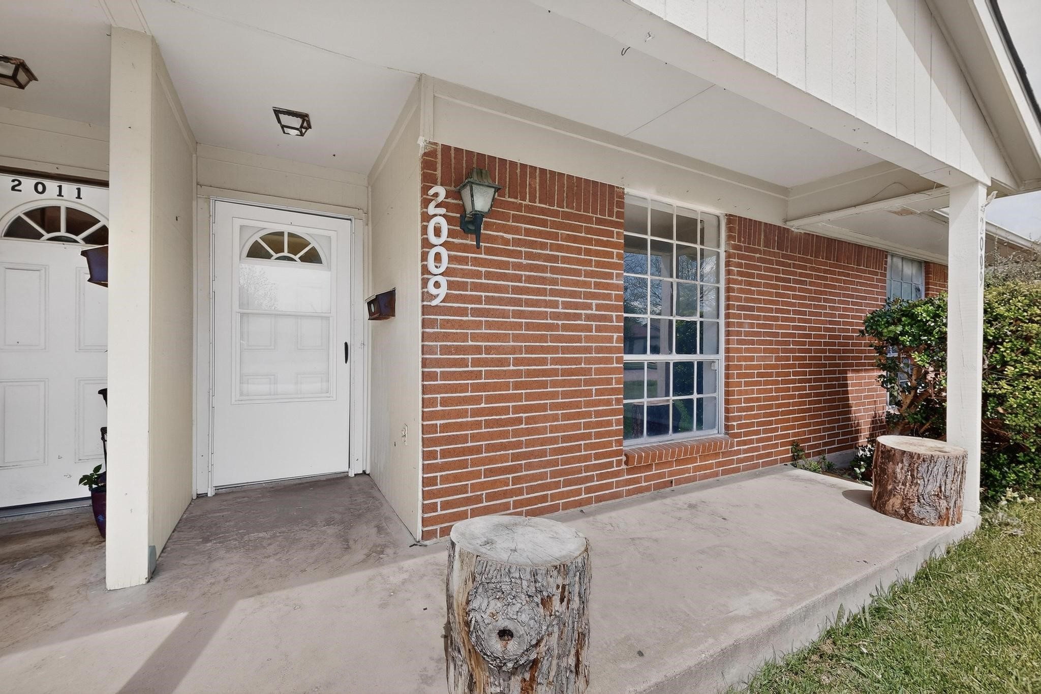2009 Santa Anna Drive Garland TX 75042