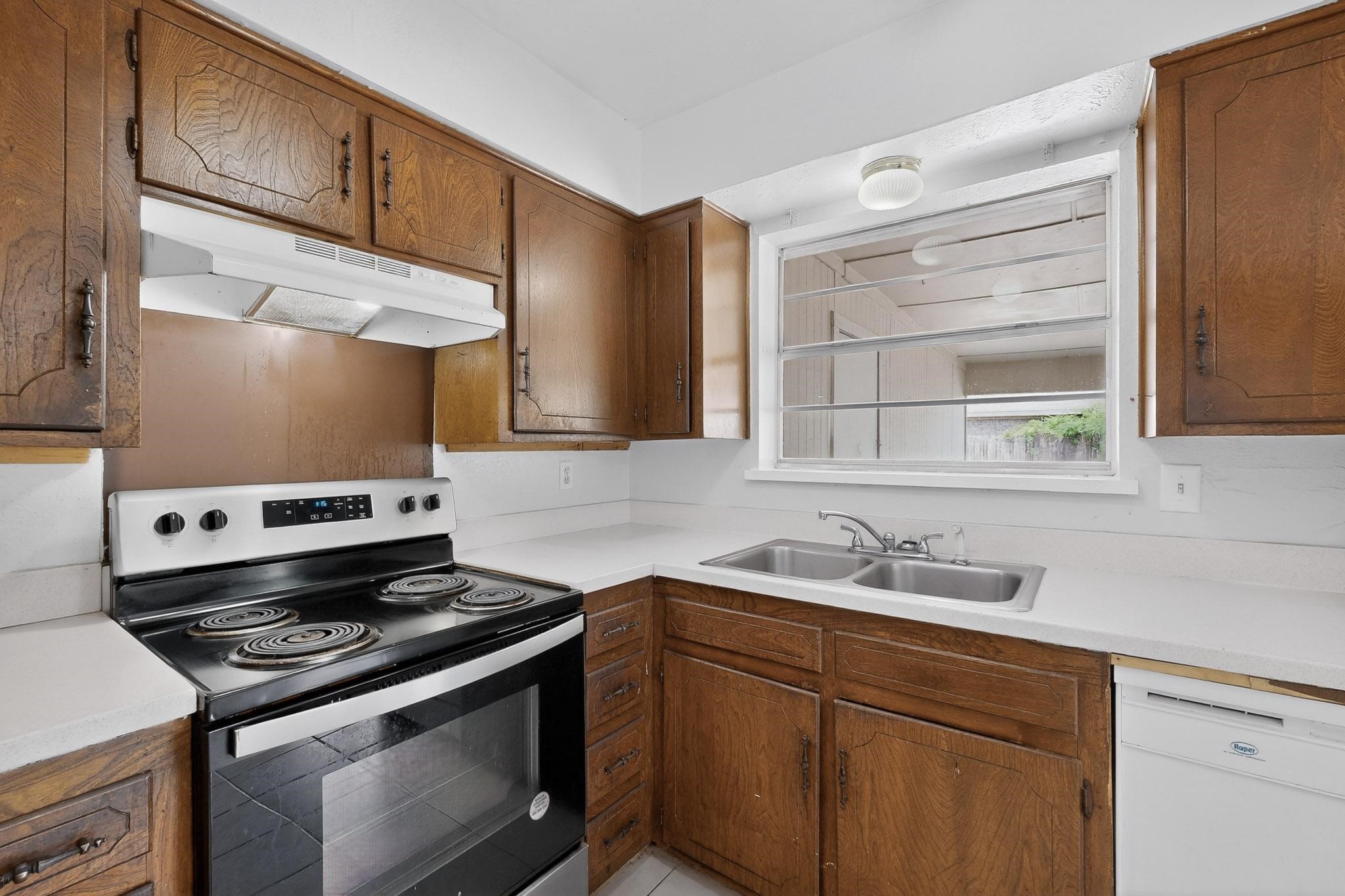 2009 Santa Anna Drive Garland TX 75042