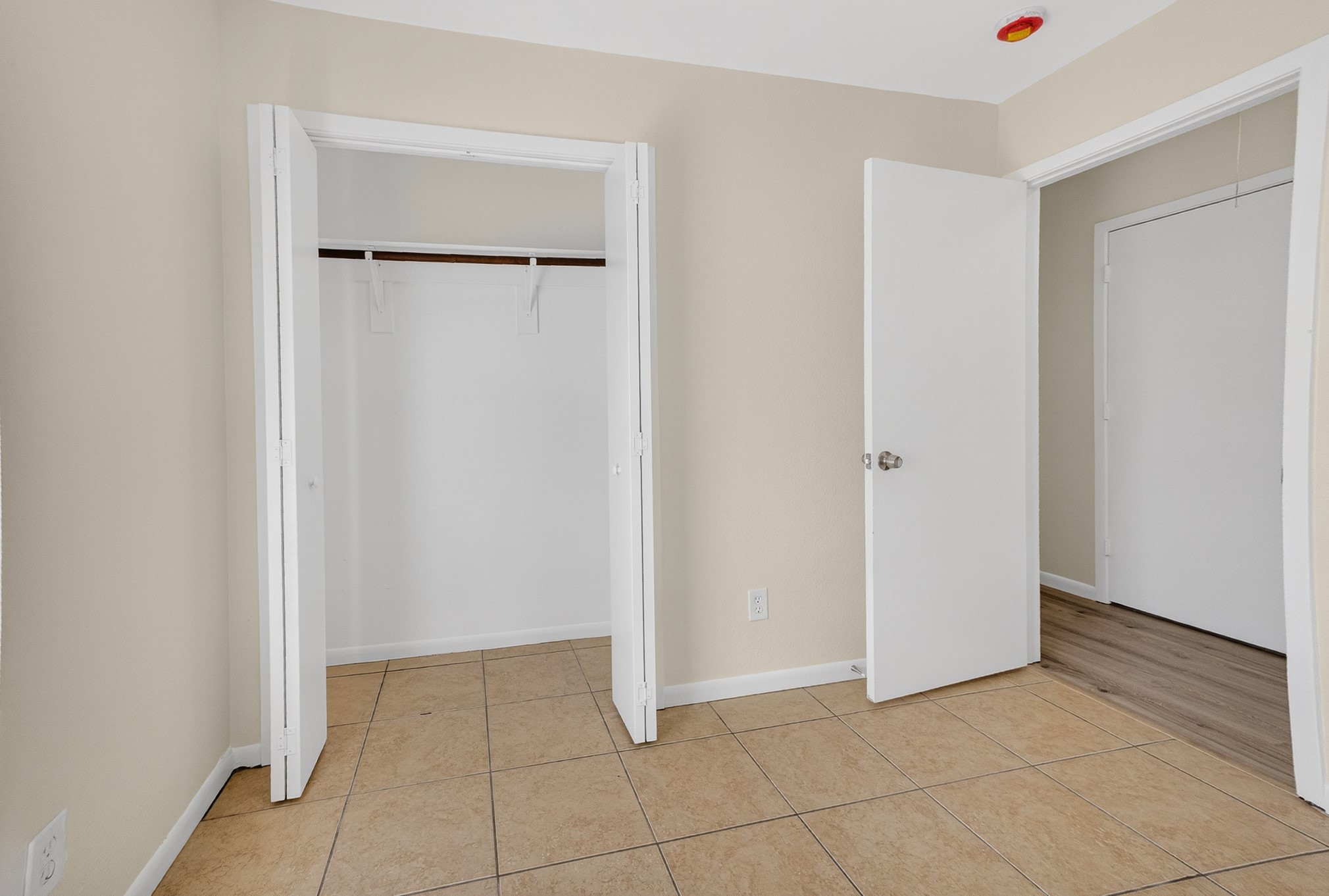 2971 Loving Avenue Fort Worth TX 76106