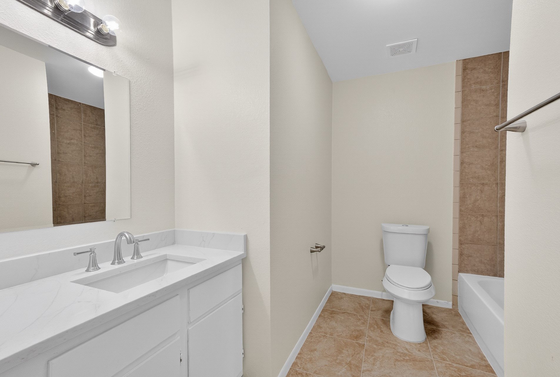 2971 Loving Avenue Fort Worth TX 76106