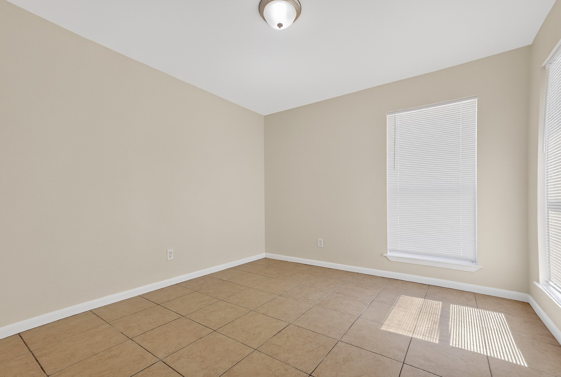 2971 Loving Avenue Fort Worth TX 76106