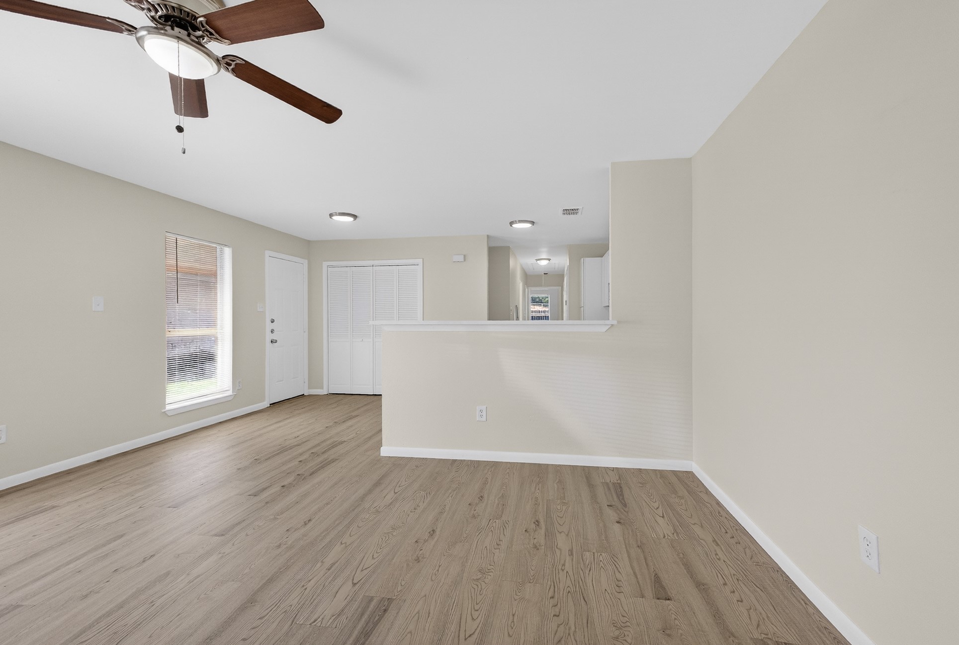 2971 Loving Avenue Fort Worth TX 76106