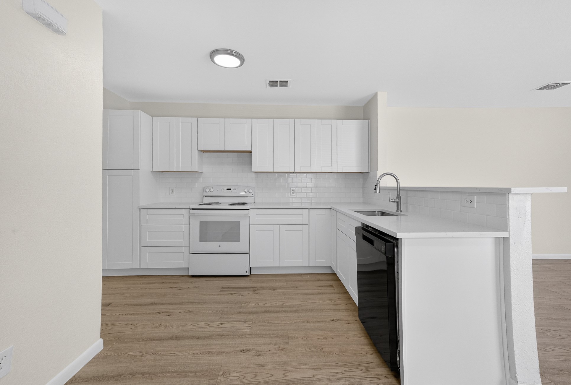 2971 Loving Avenue Fort Worth TX 76106