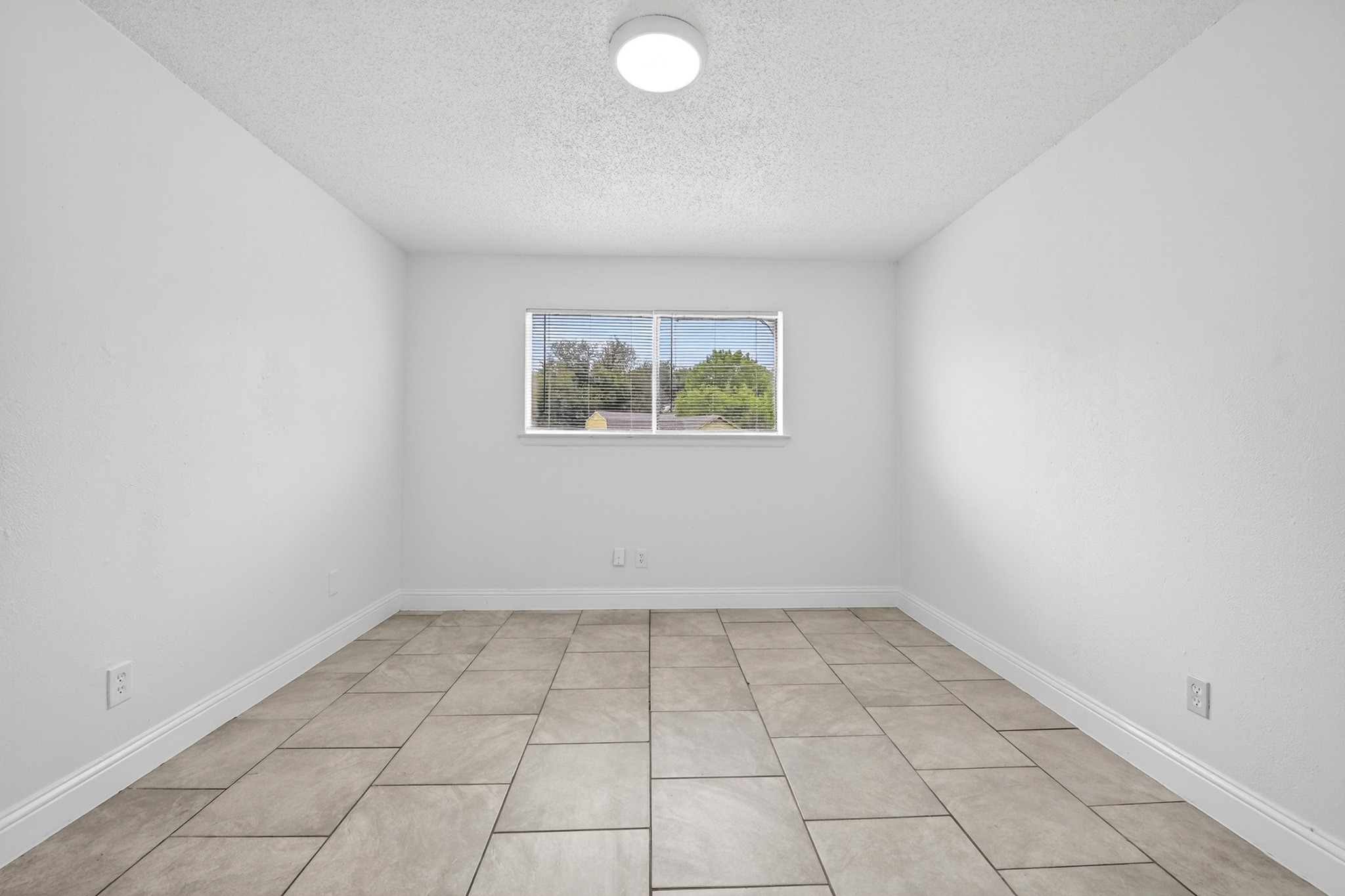3016 Tudor Lane Irving TX 75060