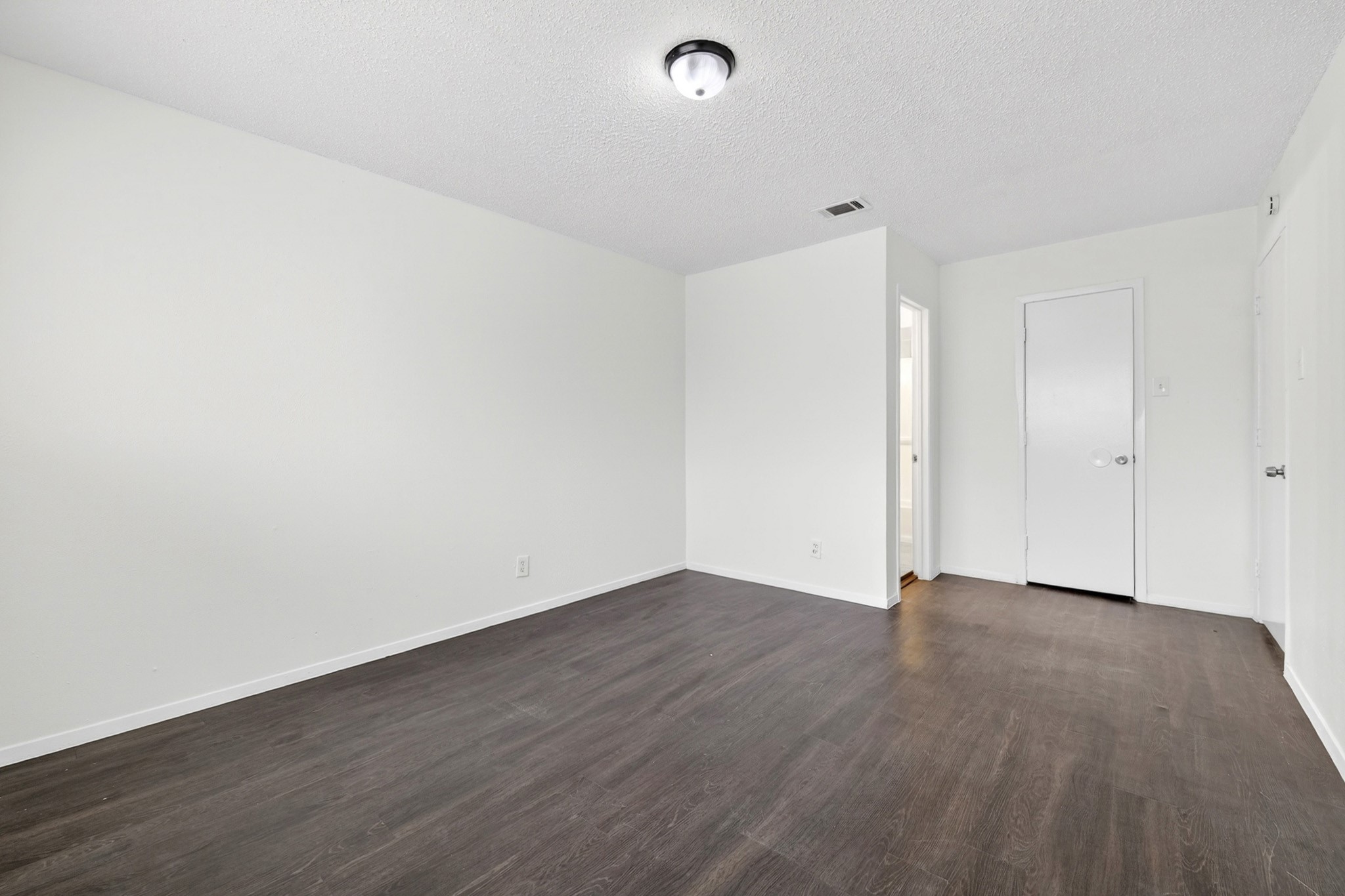 3016 Tudor Lane Irving TX 75060