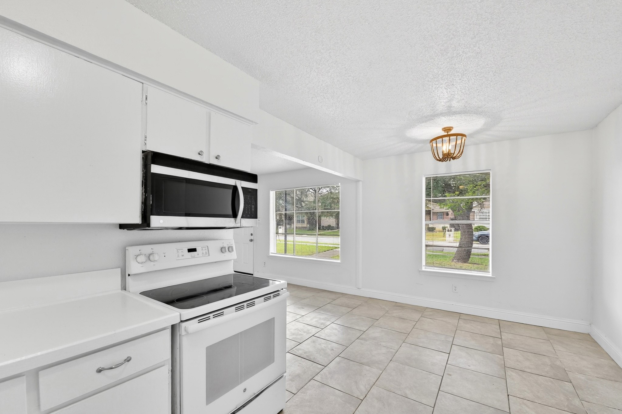 3016 Tudor Lane Irving TX 75060