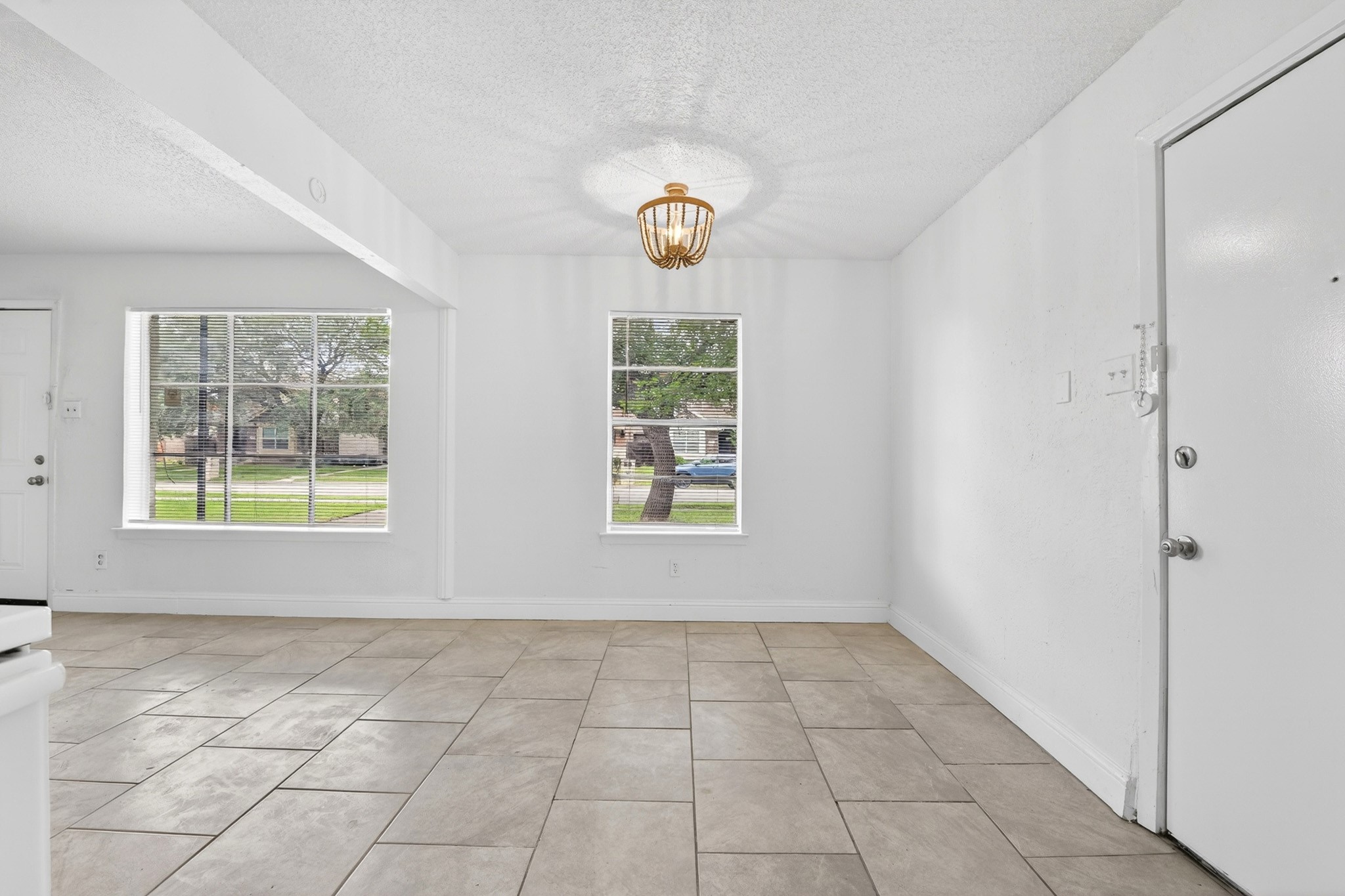 3016 Tudor Lane Irving TX 75060
