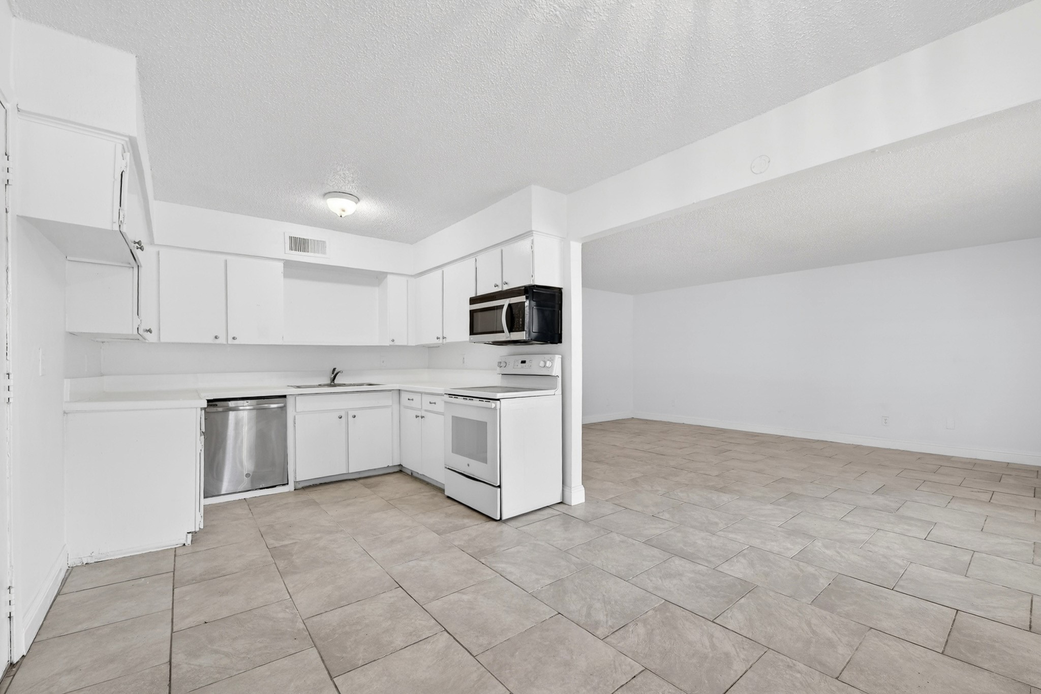 3016 Tudor Lane Irving TX 75060