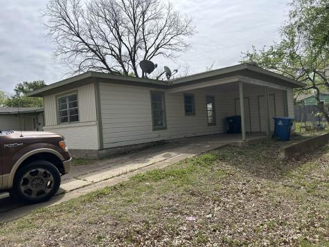 121 Vandenburg Drive Denison TX 75020