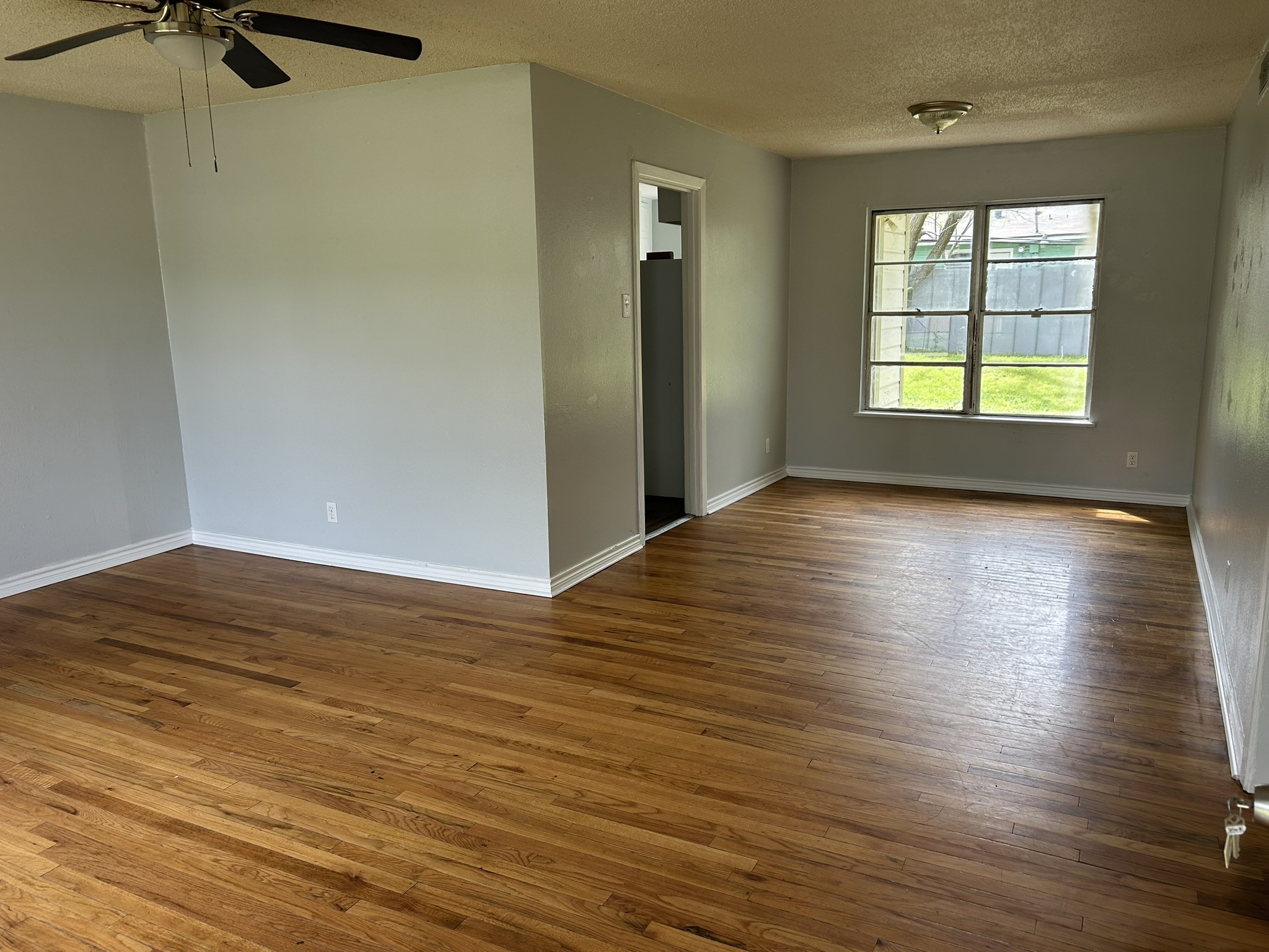 121 Vandenburg Drive Denison TX 75020