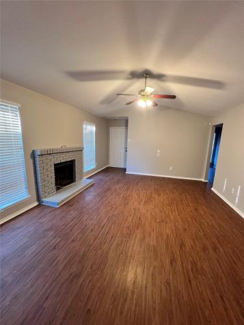 5708 Ranchogrande Drive Arlington TX 76017