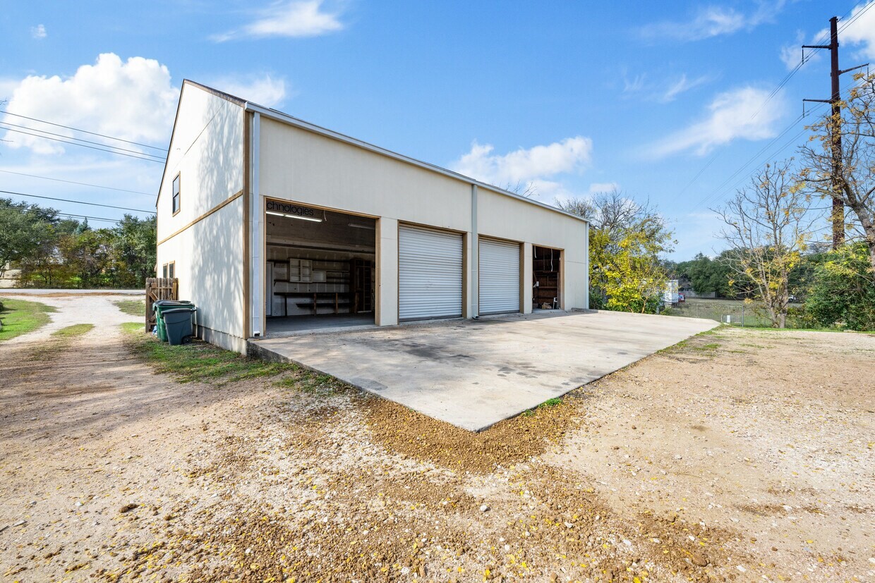 5205 Hudson Bend Road Austin TX 78734