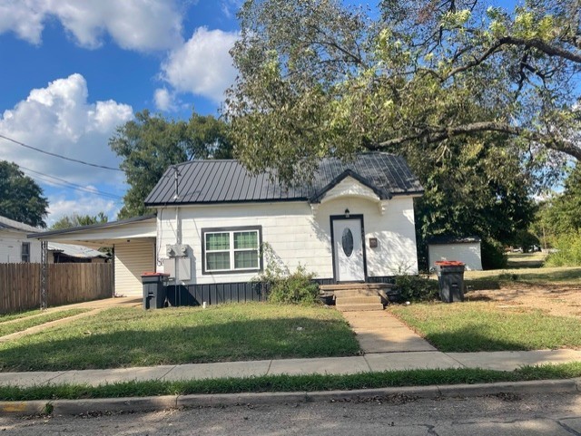 545 E Houston Street Paris TX 75460