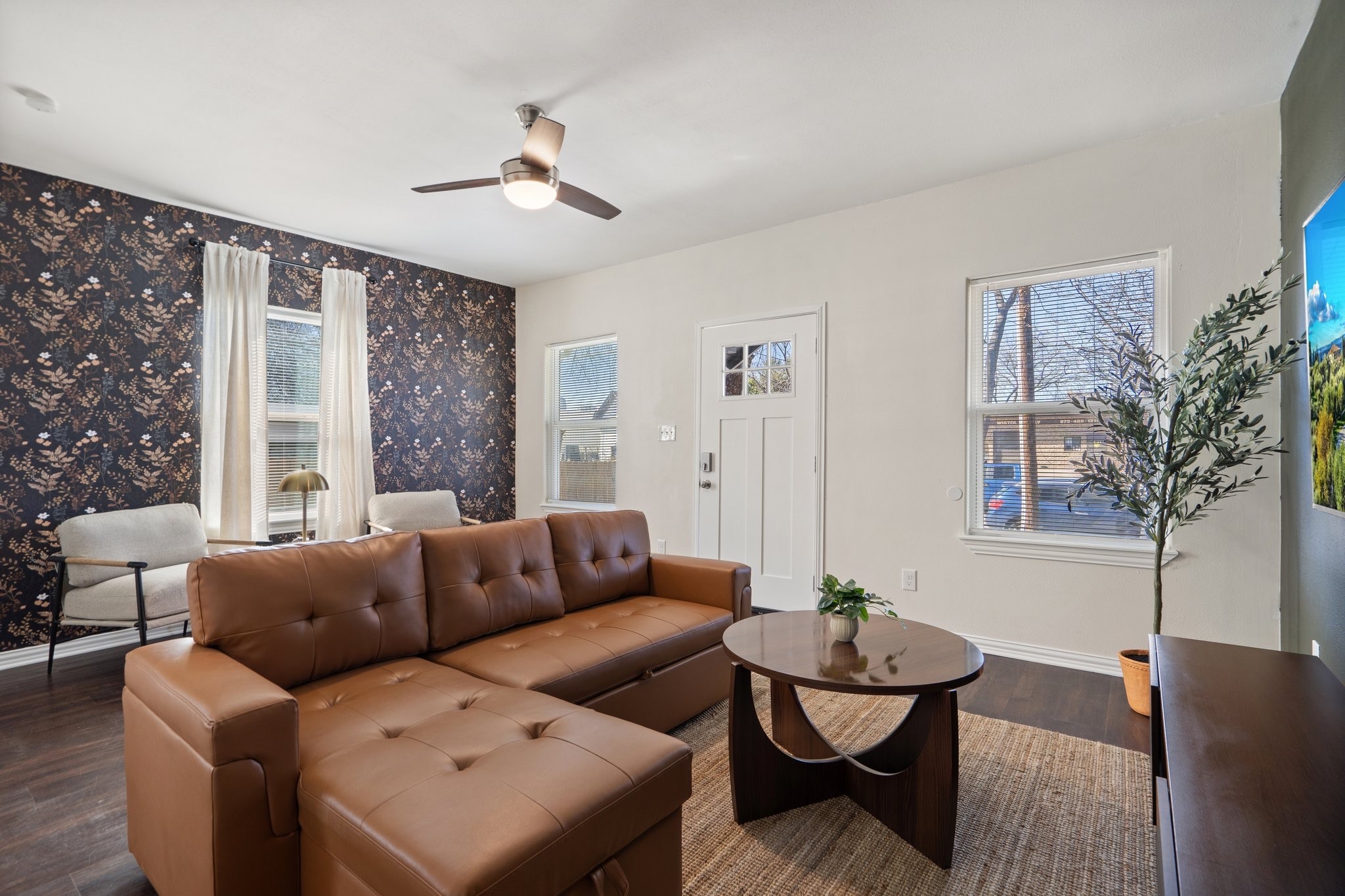 4216 E Side Avenue Dallas TX 75226