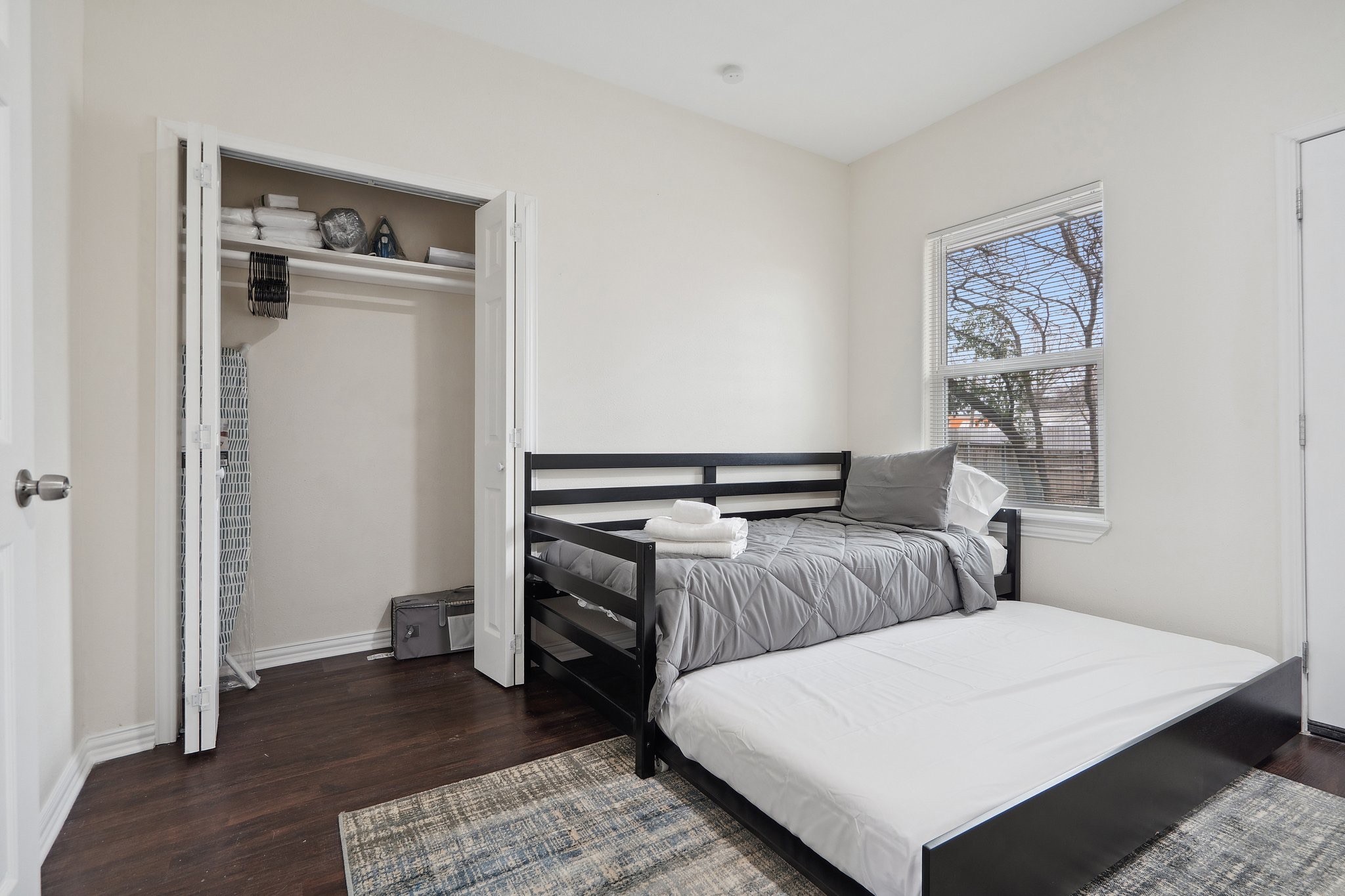 4216 E Side Avenue Dallas TX 75226