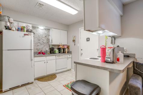 820 Ash Street Burleson TX 76028