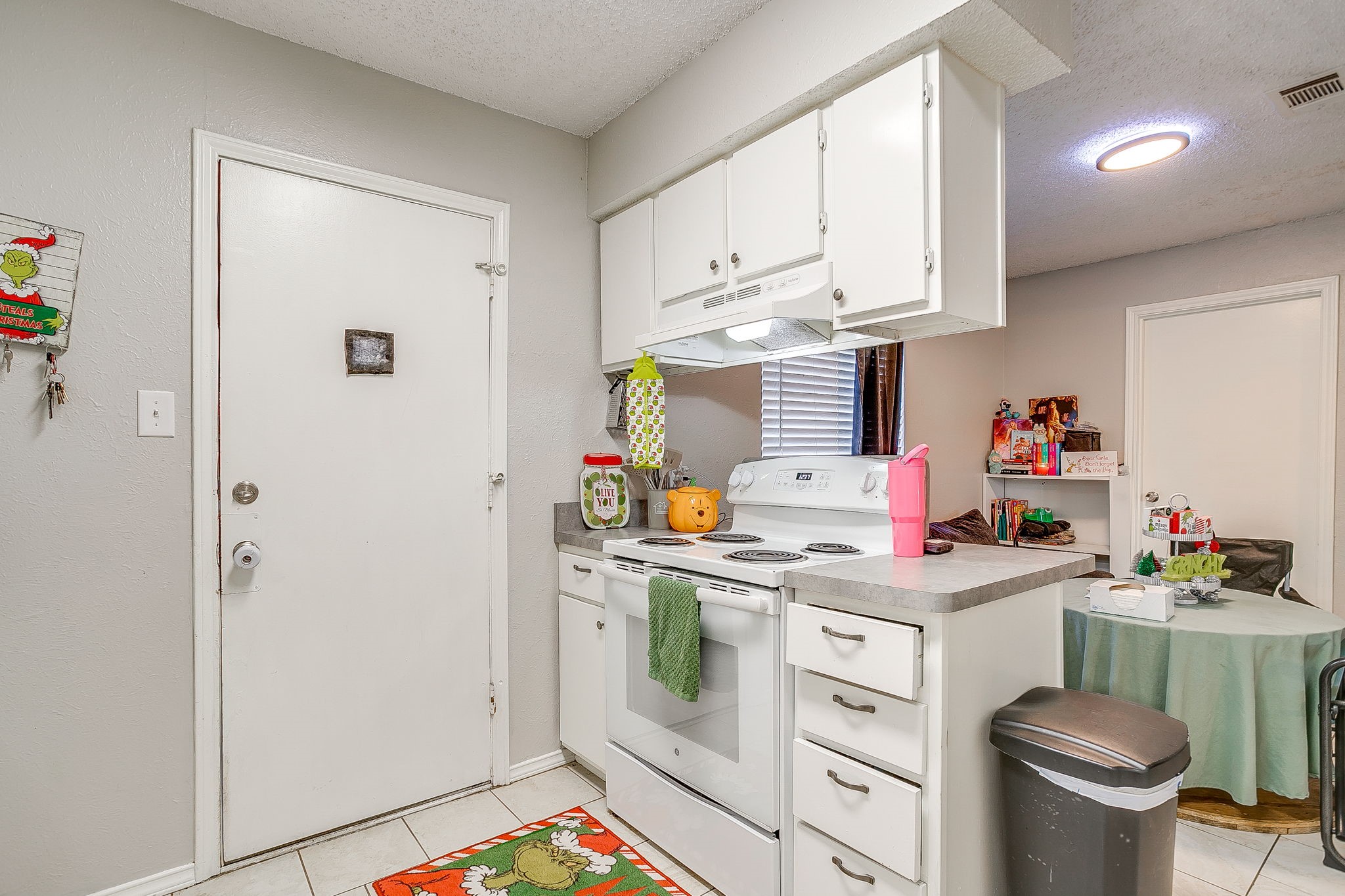 820 Ash Street Burleson TX 76028