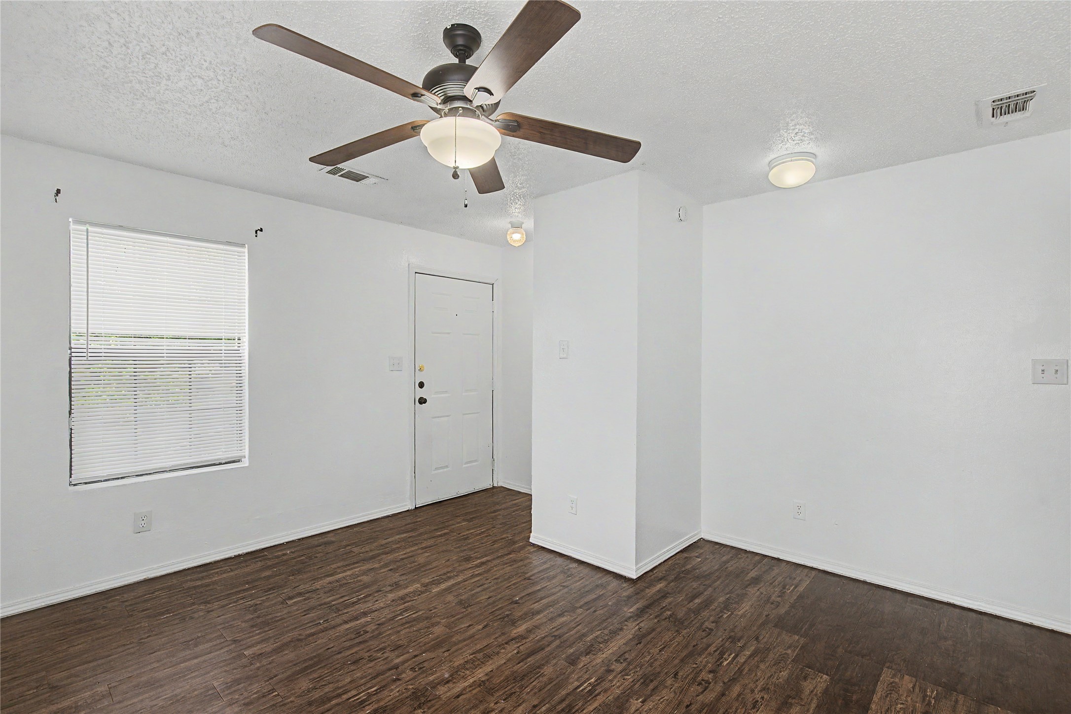 501 Byron Street Fort Worth TX 76114