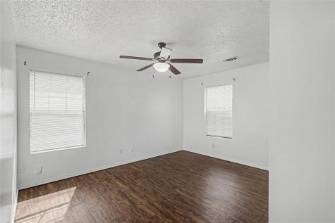 501 Byron Street Fort Worth TX 76114