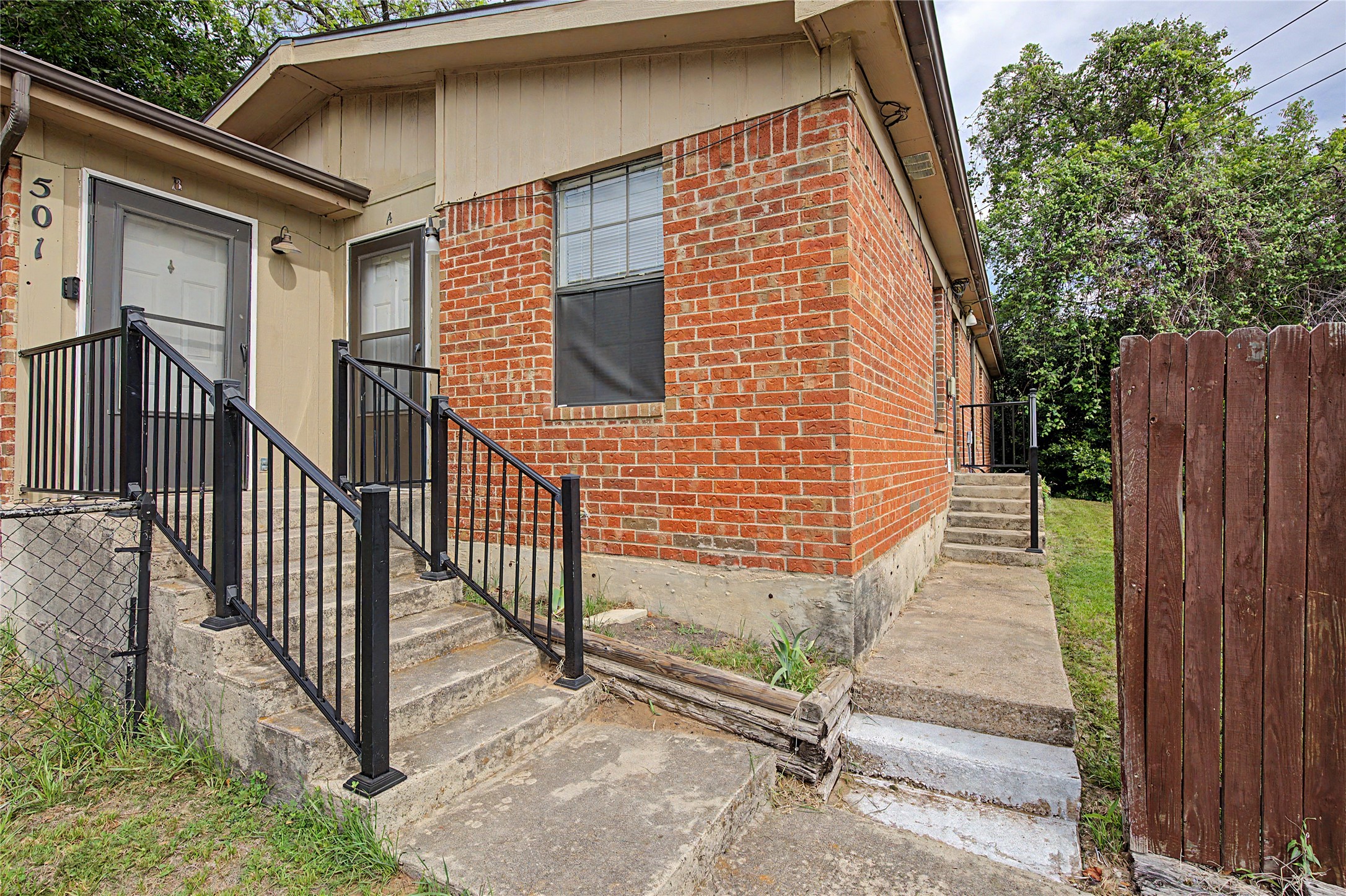 501 Byron Street Fort Worth TX 76114
