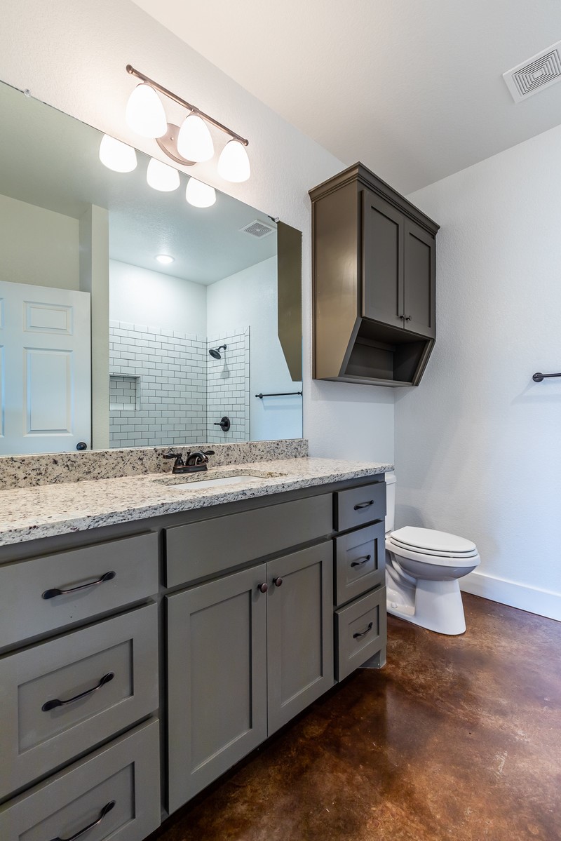 602 Washington Street Mcgregor TX 76657